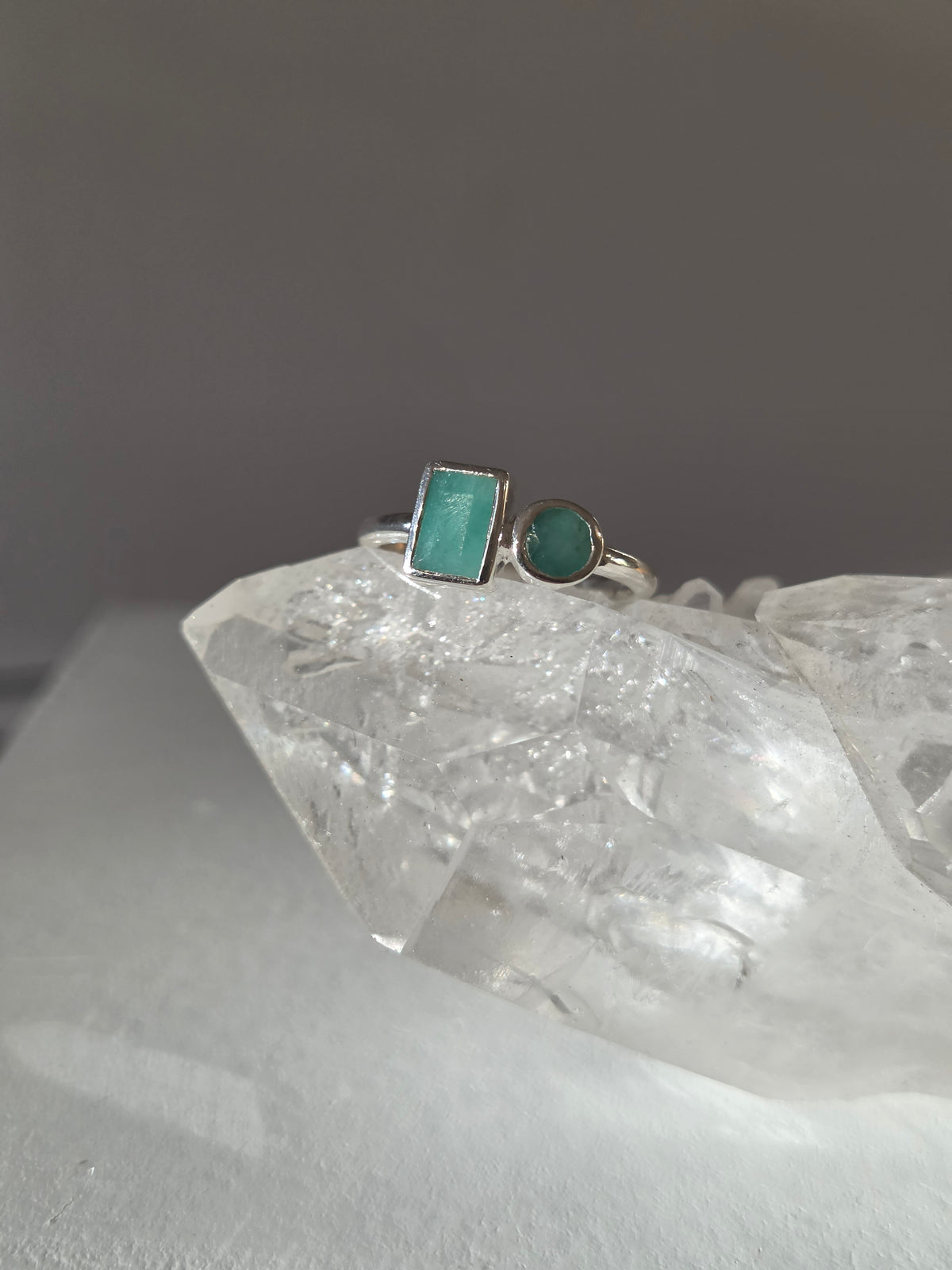 Size 5 | emerald Ring | silver 026