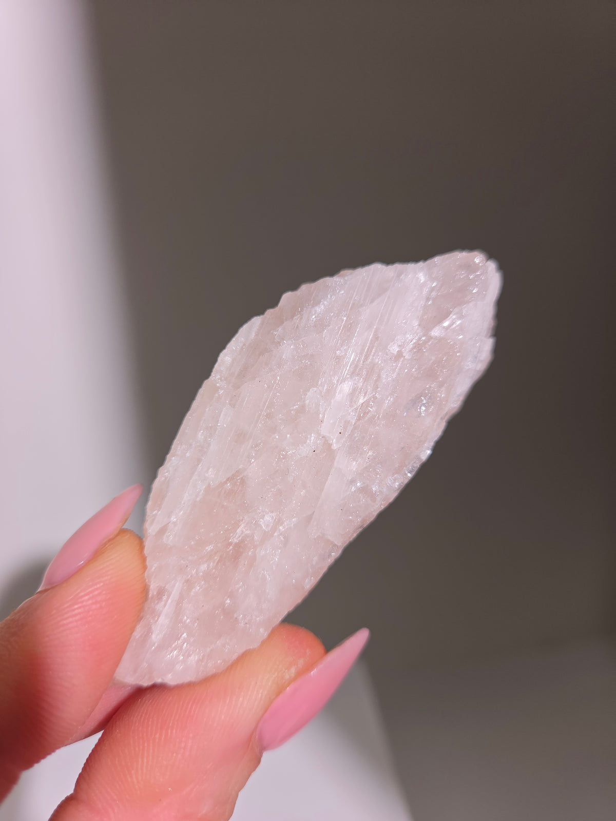 Raw Pink Morganite 008