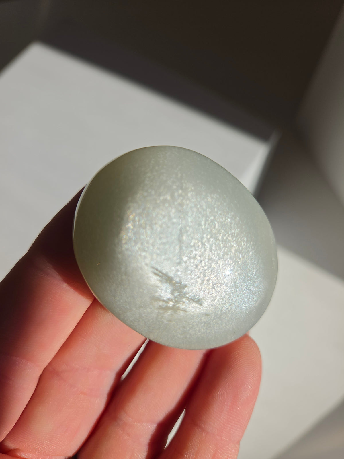 Green Moonstone Palmstone 004
