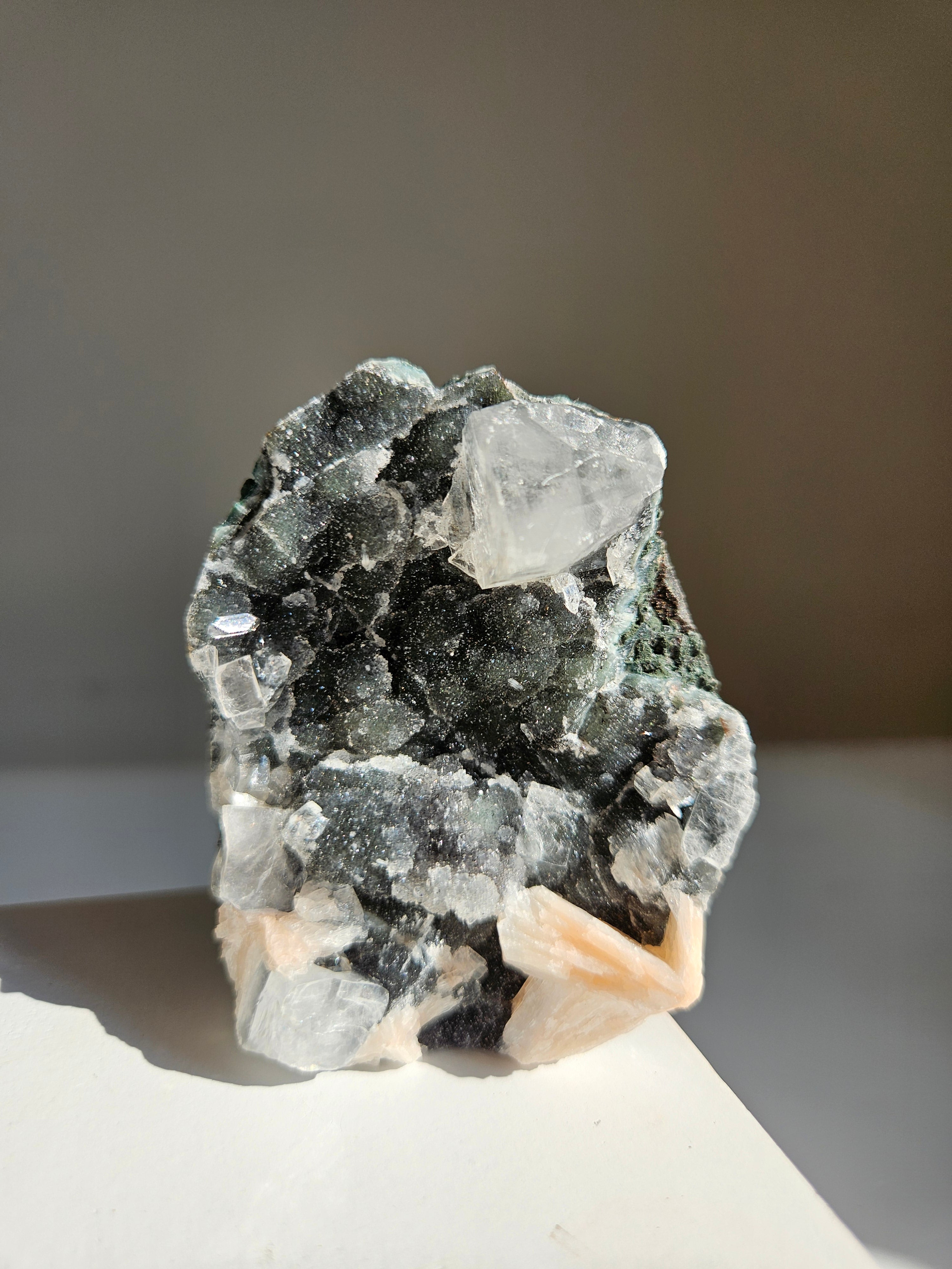 Apophyllite on Black Chalcedony 018