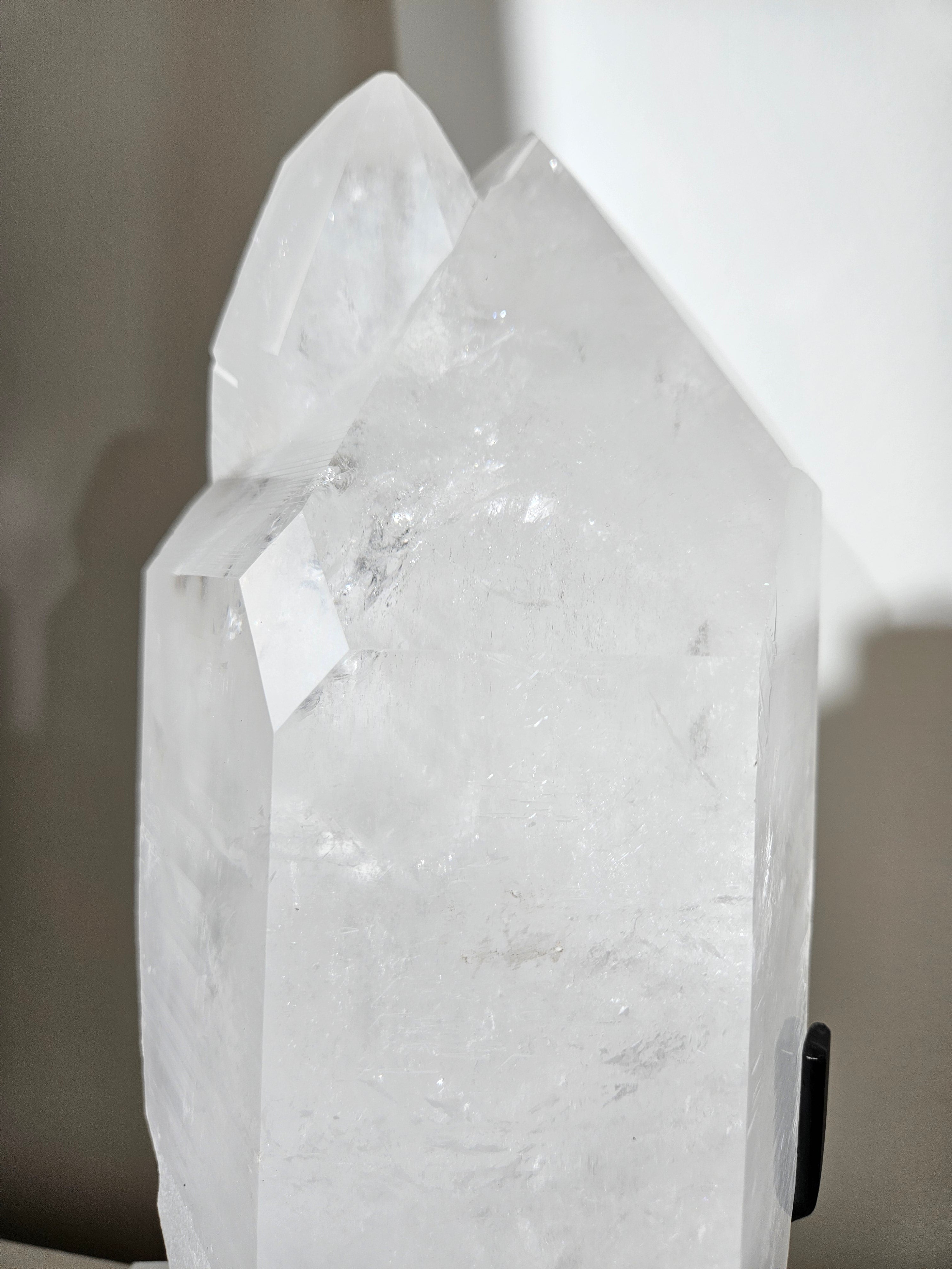 Quartz Statement Point 001