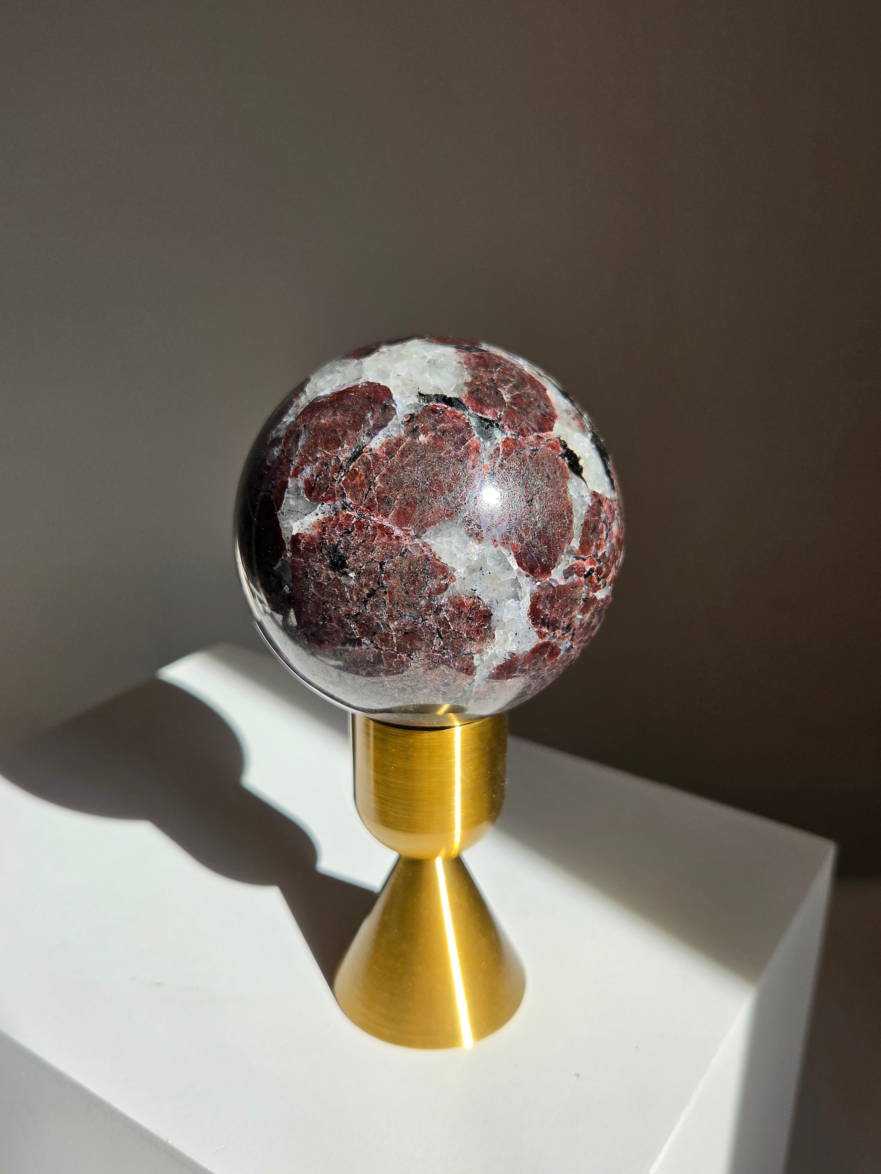 Garnet Sphere 001