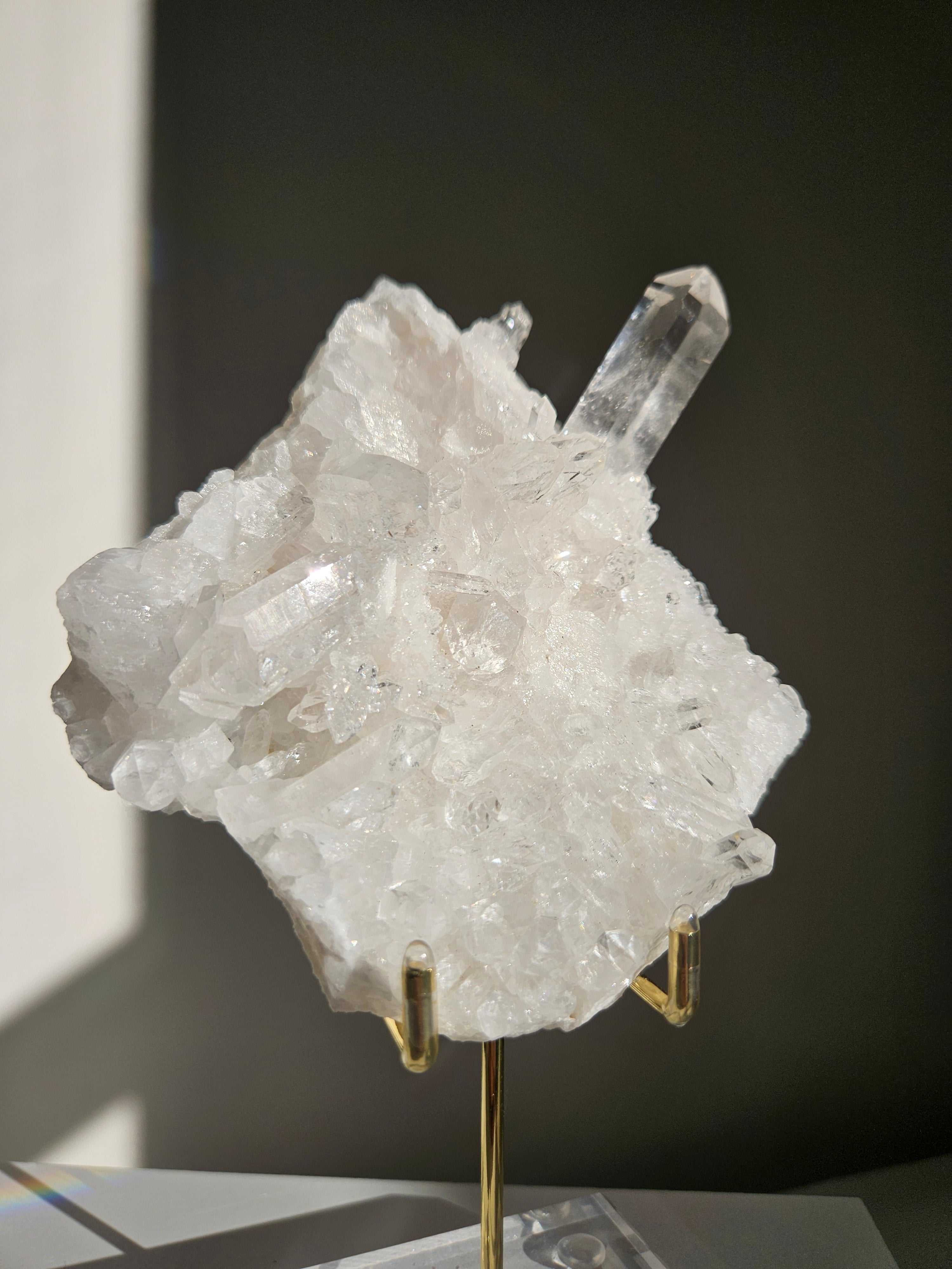 Sparkly Quartz Cluster 011