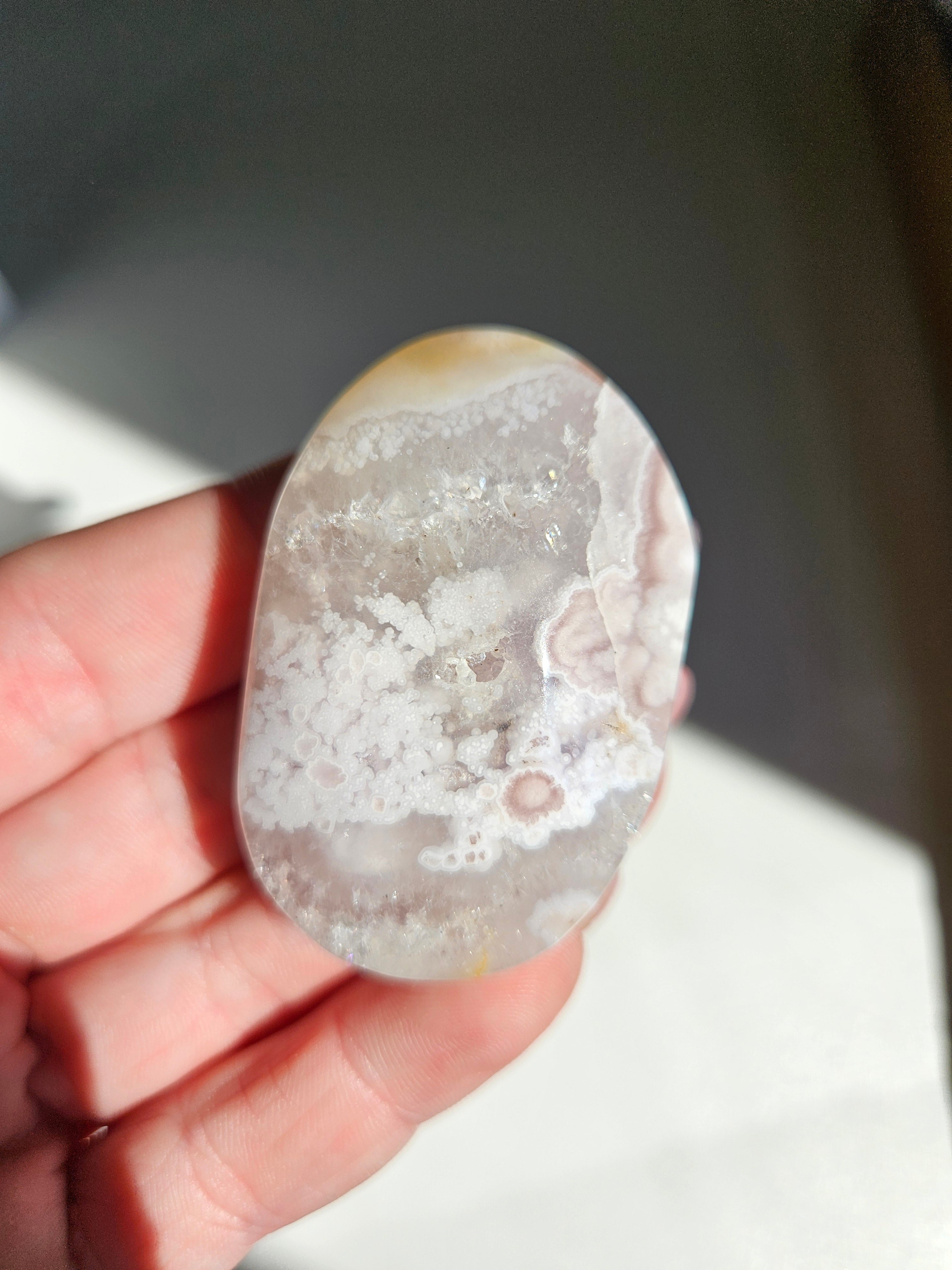 Flower Agate Palmstone 008