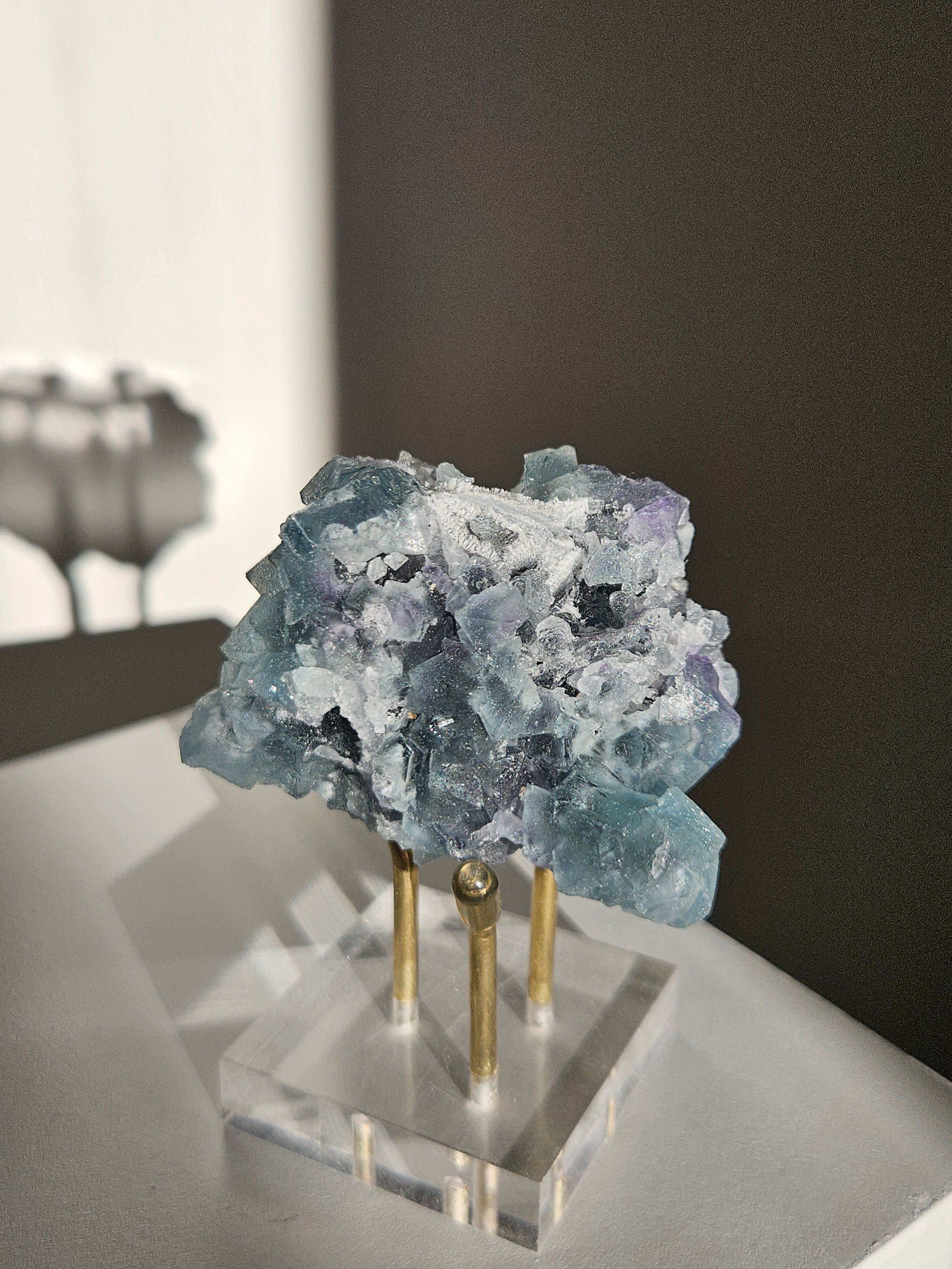 Fluorite x Quartz 001