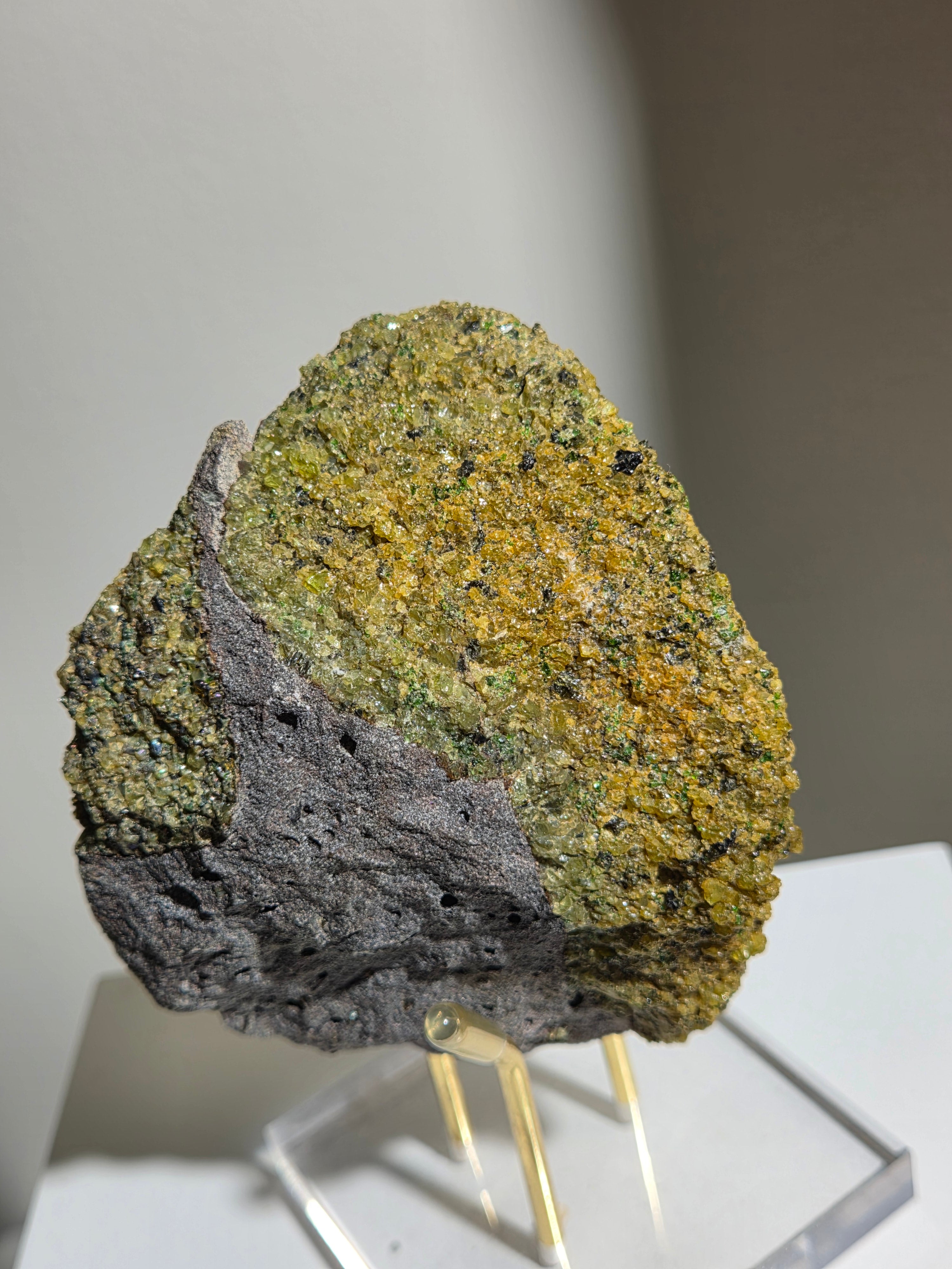 Raw Peridot 006