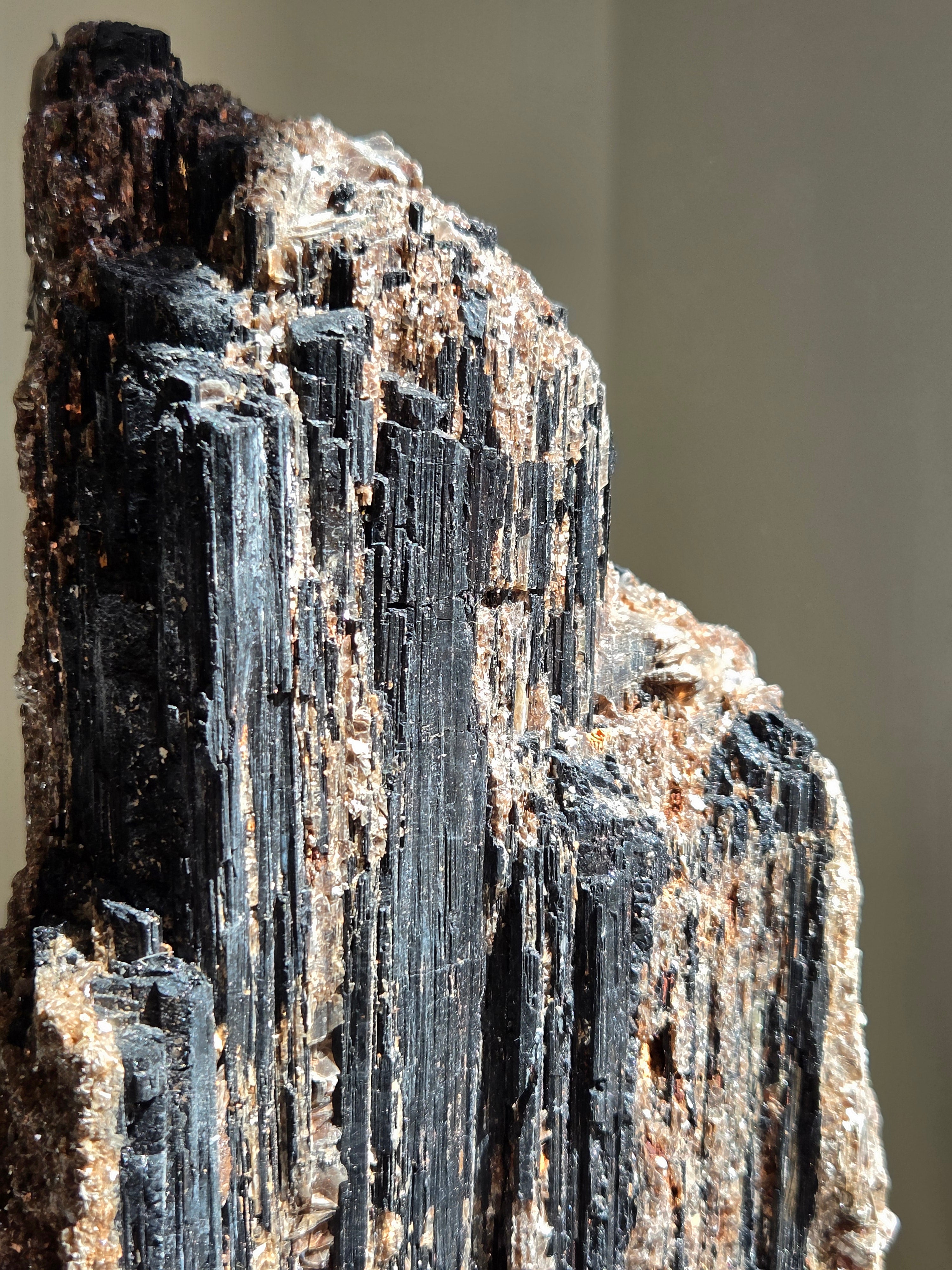 Tourmaline x Mica Statement 002