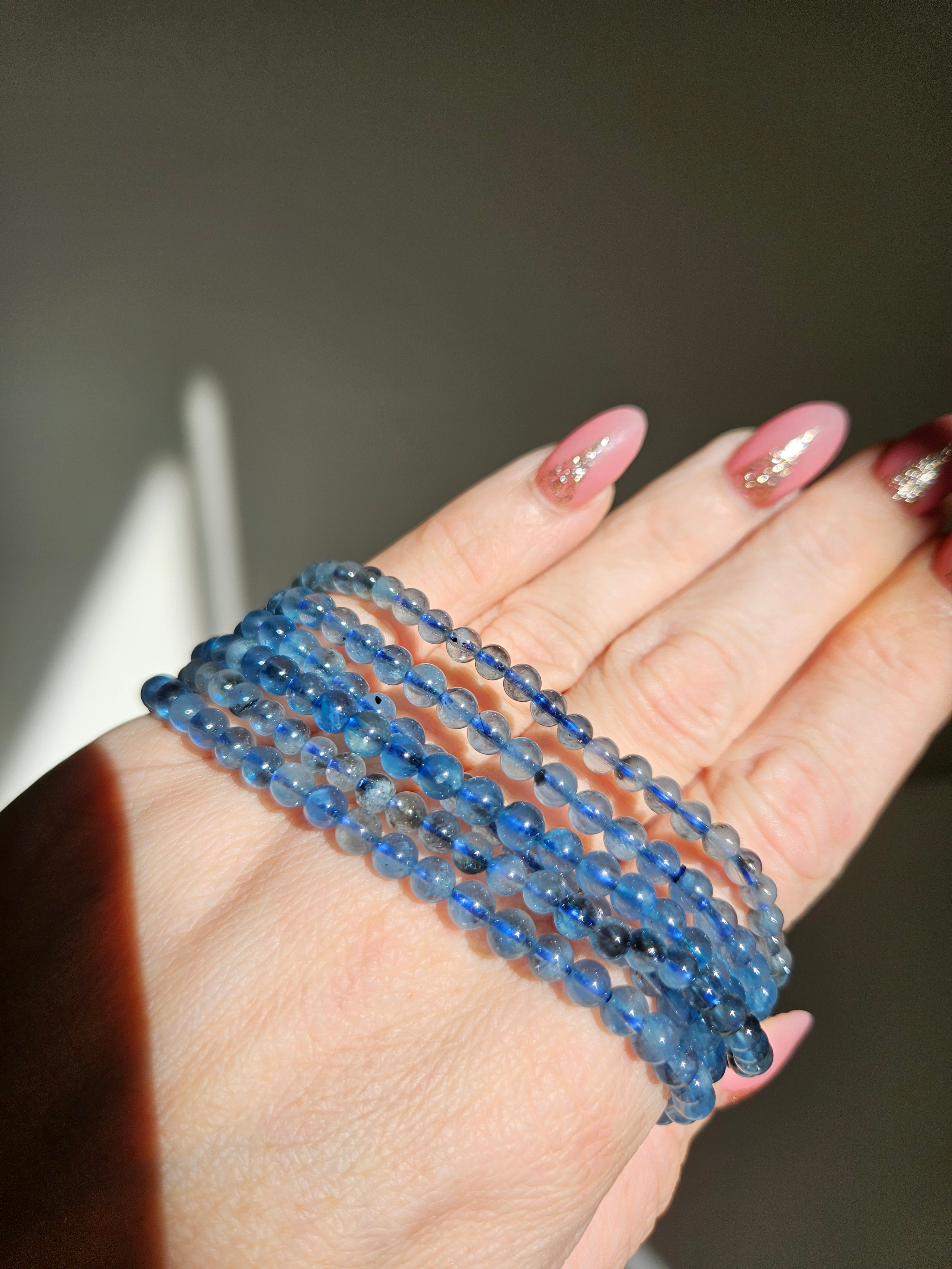 Devils Blue Aquamarine 3 wrap bracelet | 4mm