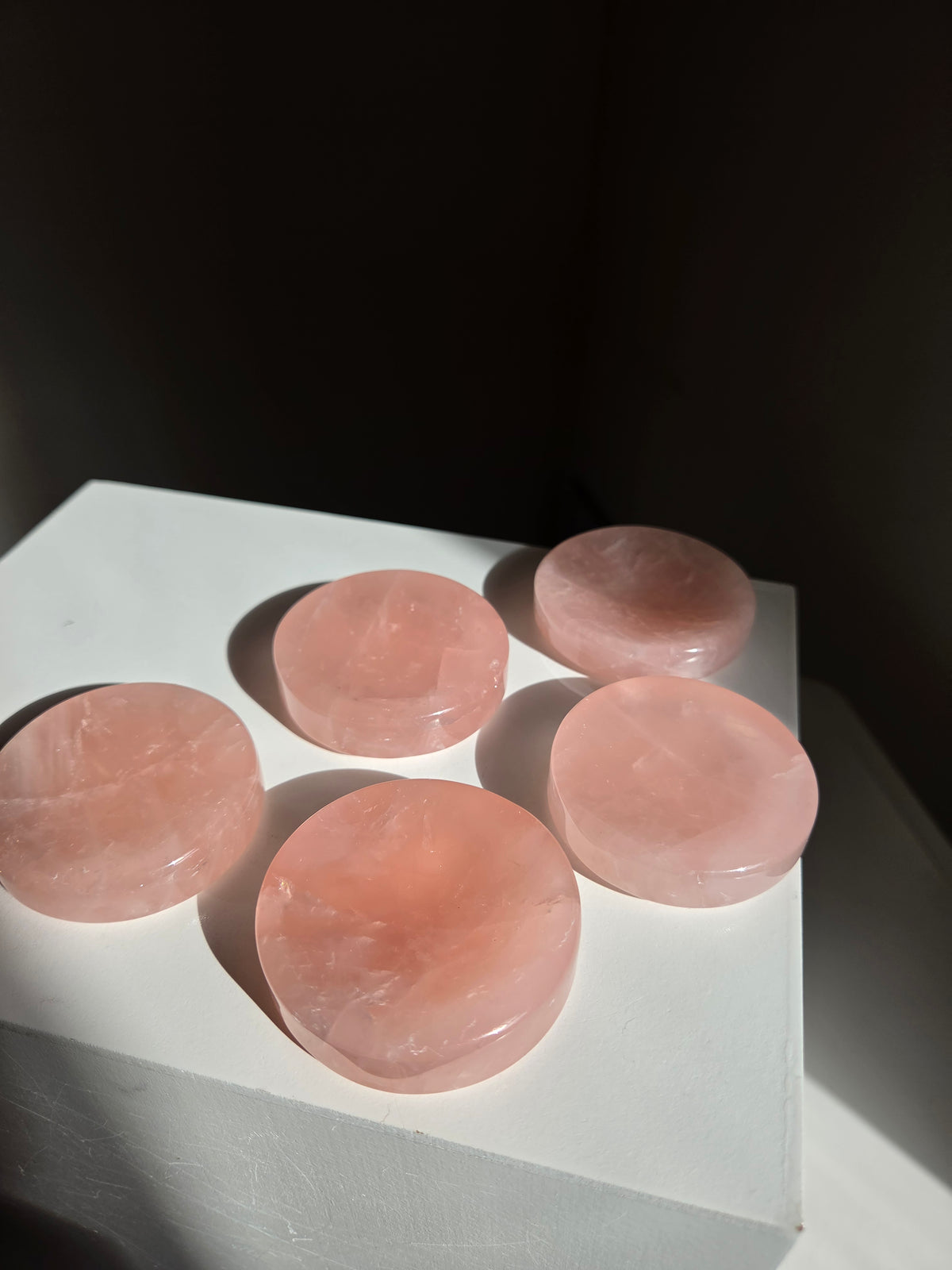 Rose Quartz mini dish | sphere stand