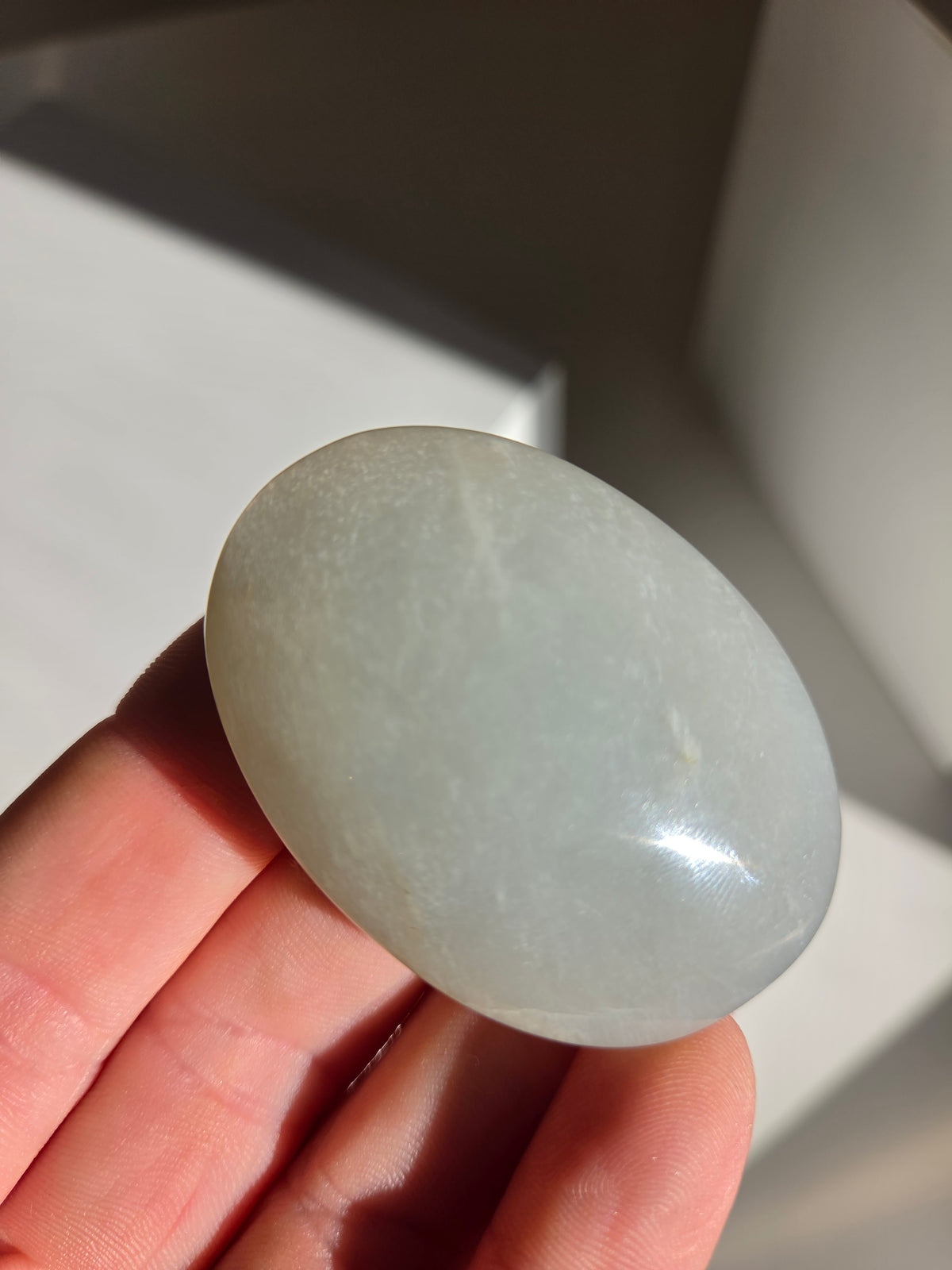 Green Moonstone Palmstone 010