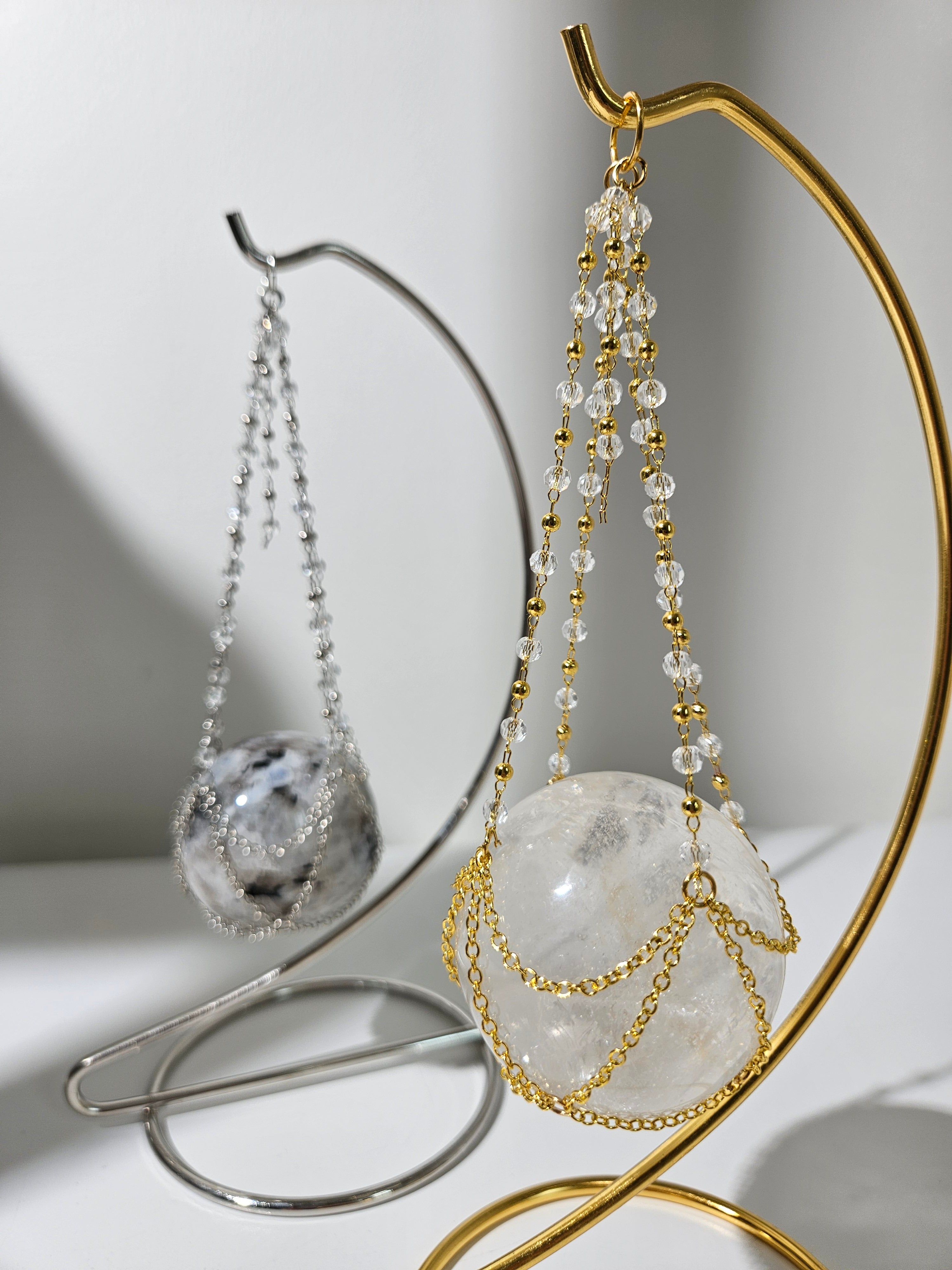 Hanging Sphere Stand
