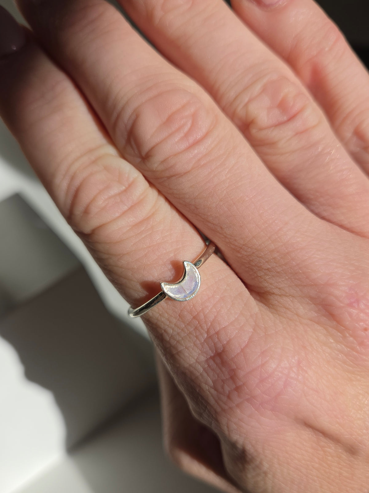 Size Ten| Moonstone Ring | silver 046