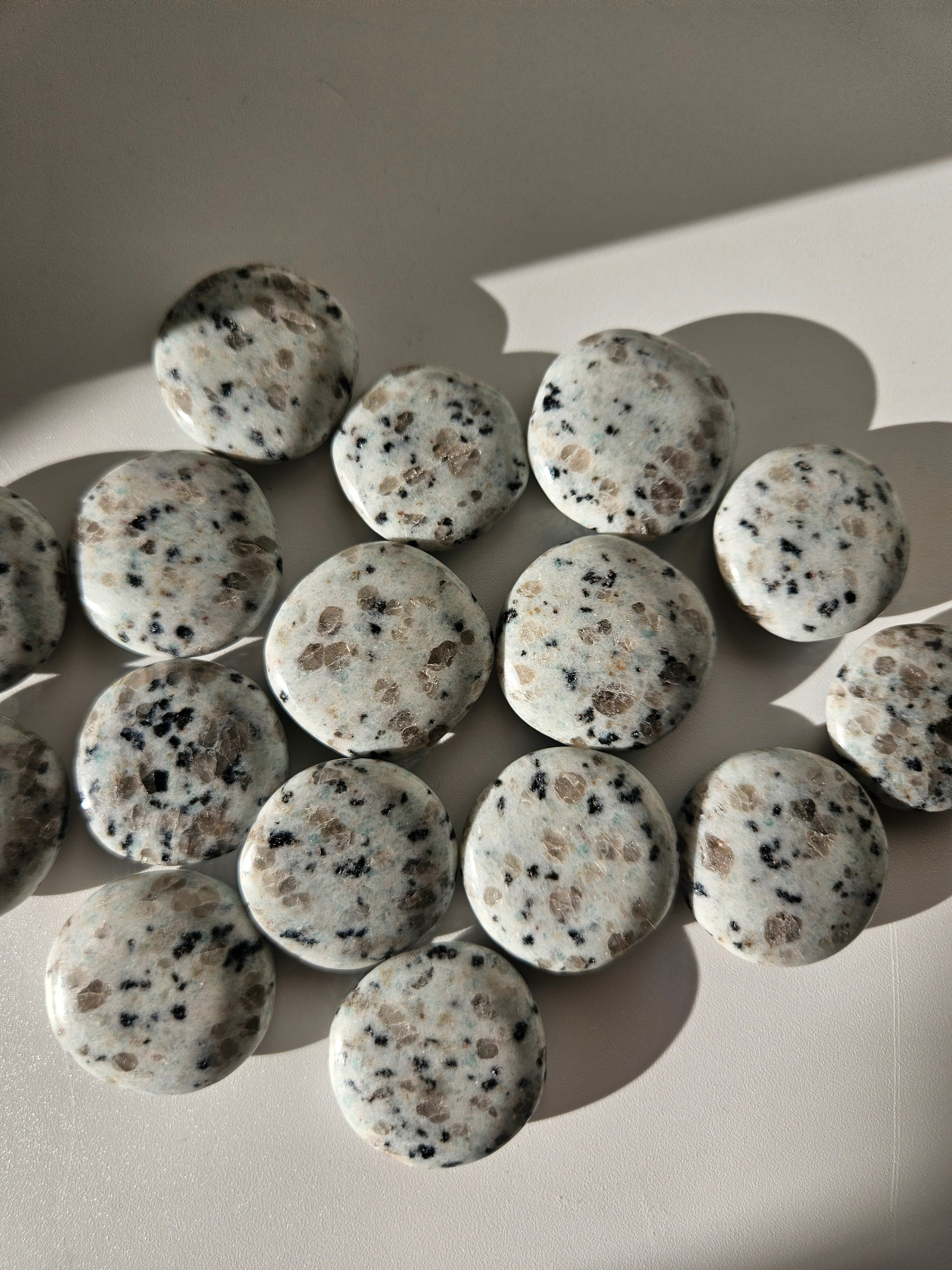 Kiwi Jasper Mini Flat