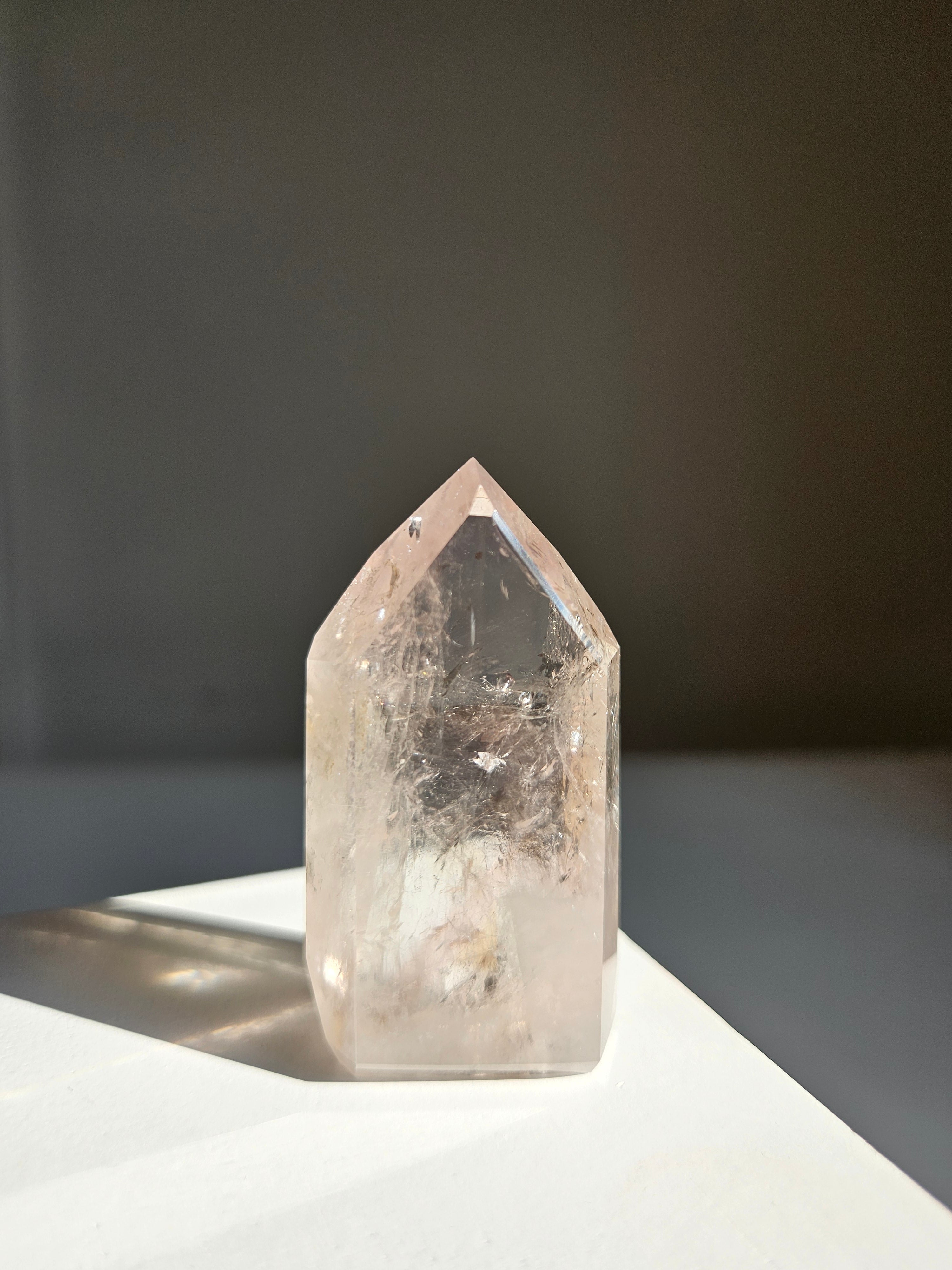 UV reactive Amethyst Tower 010