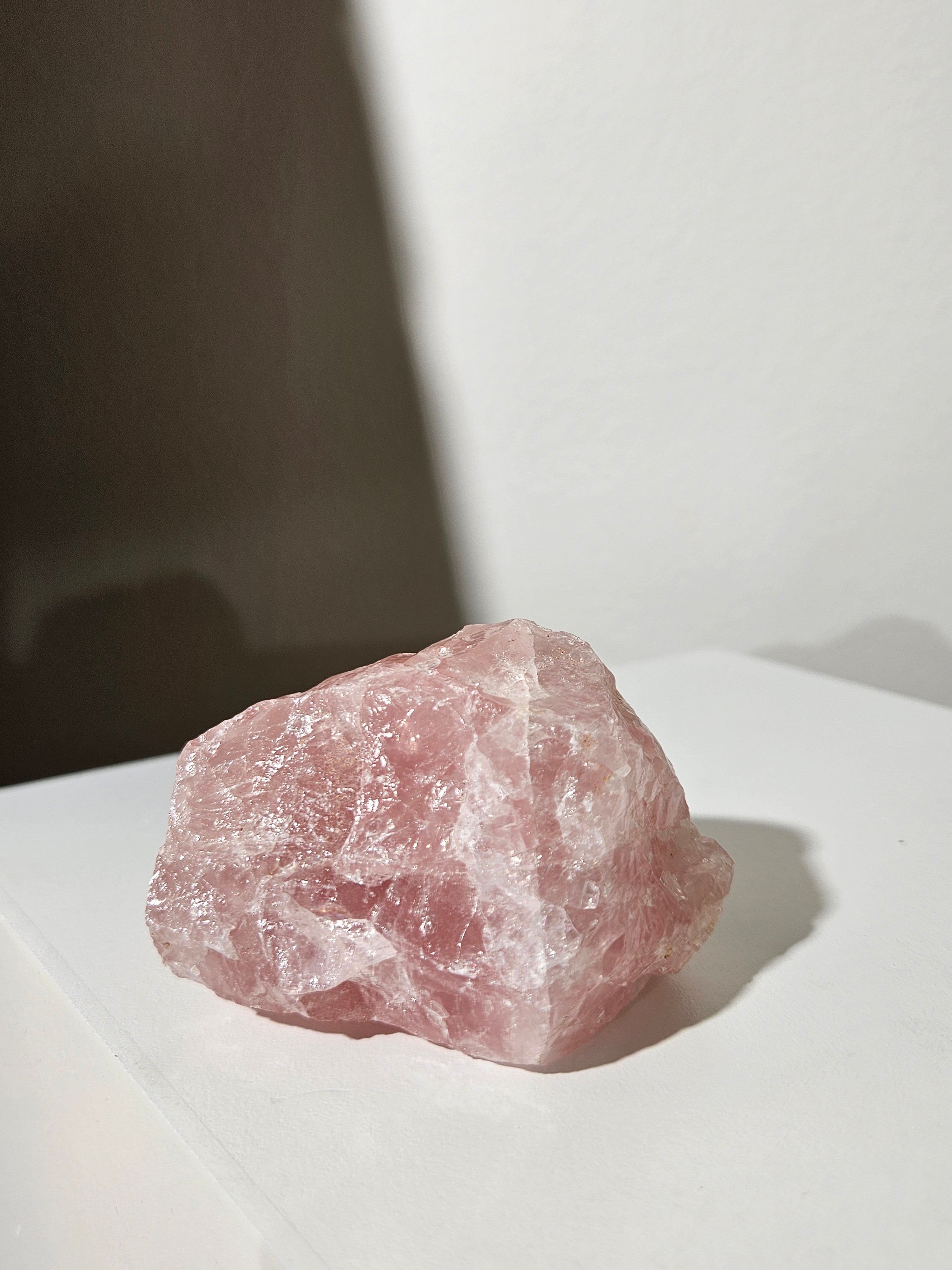 Raw Rose Quartz 001