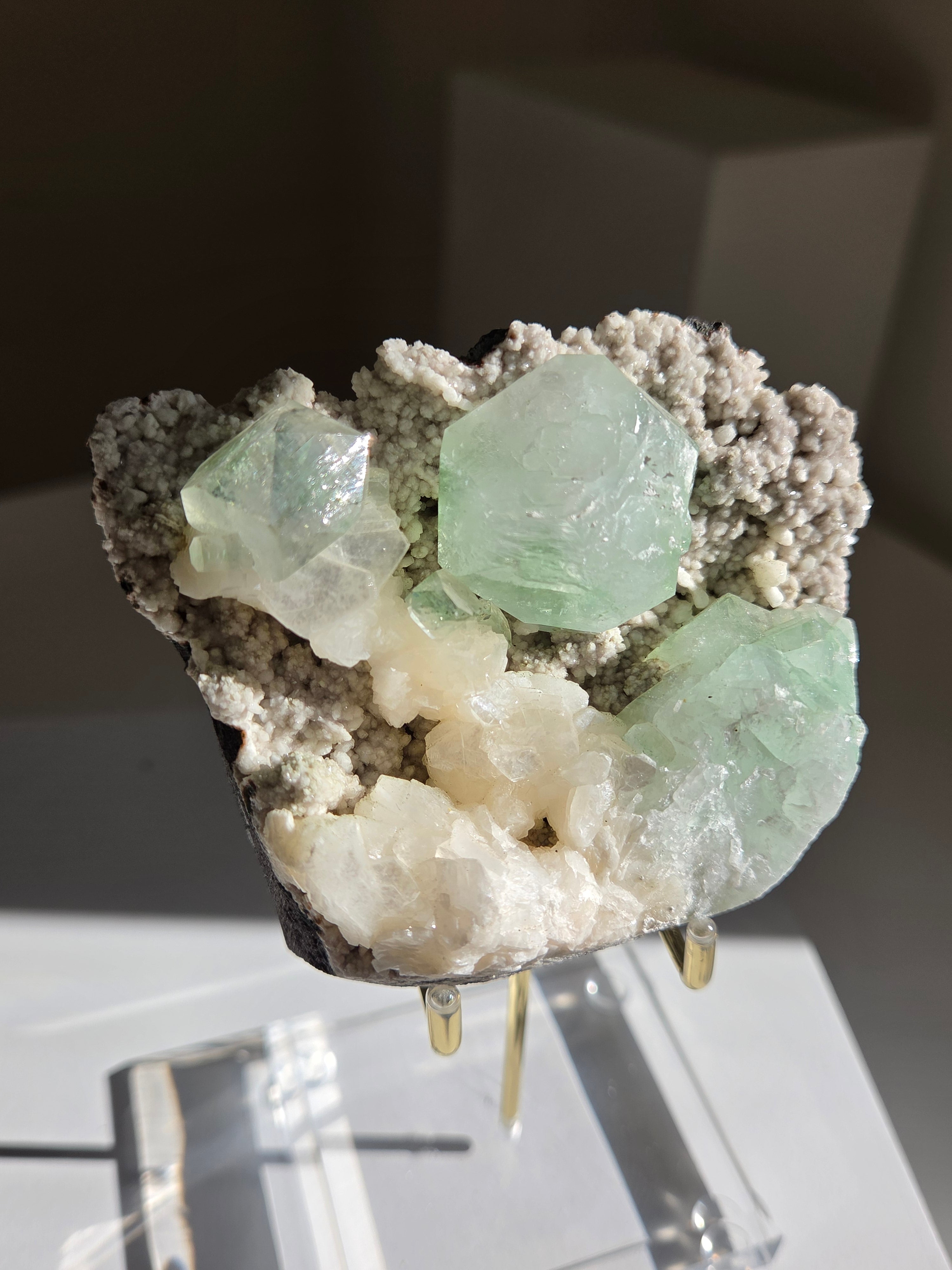 Minty Green Apophyllite 008