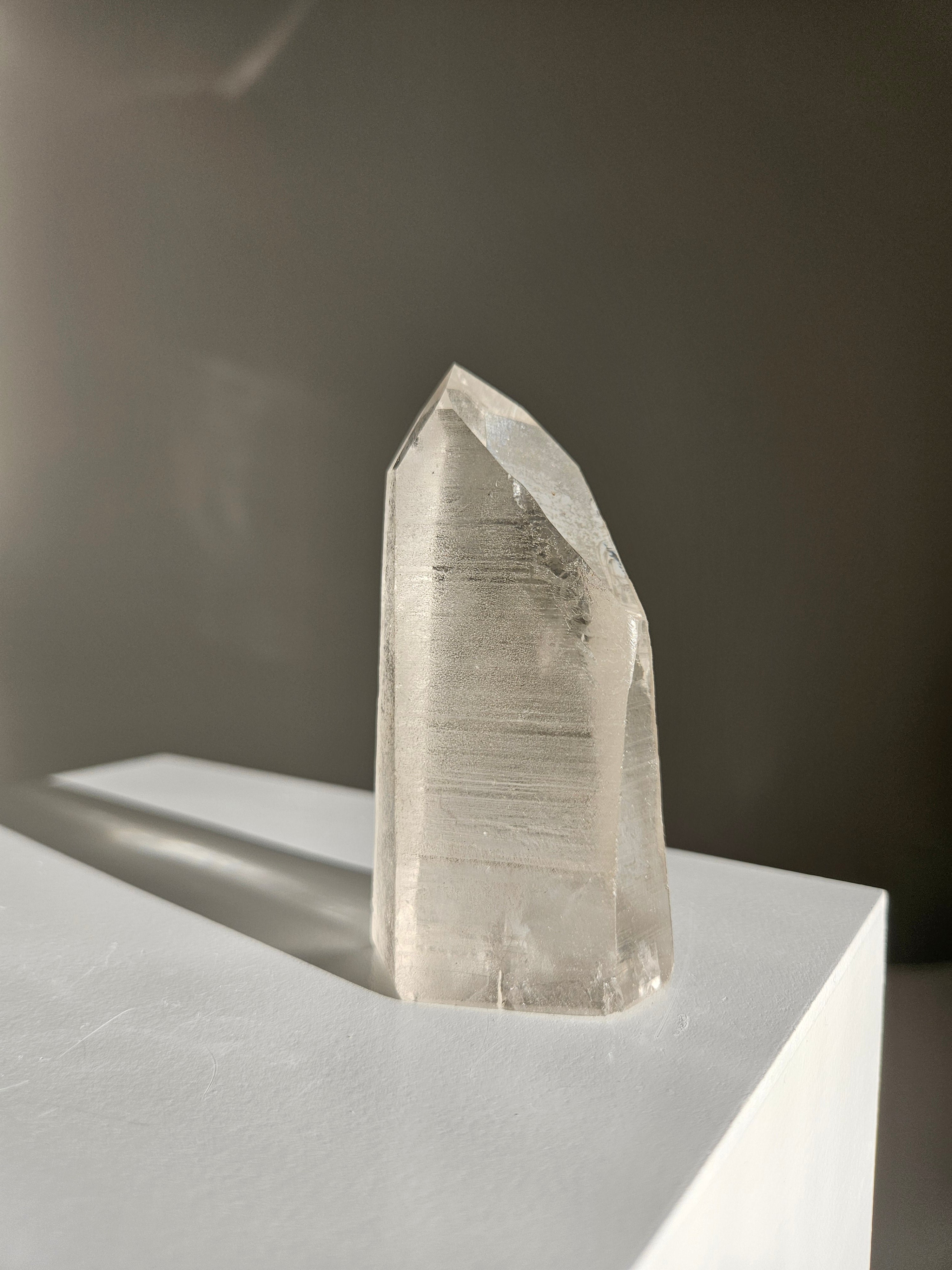 Semipolished Quartz Tower 007