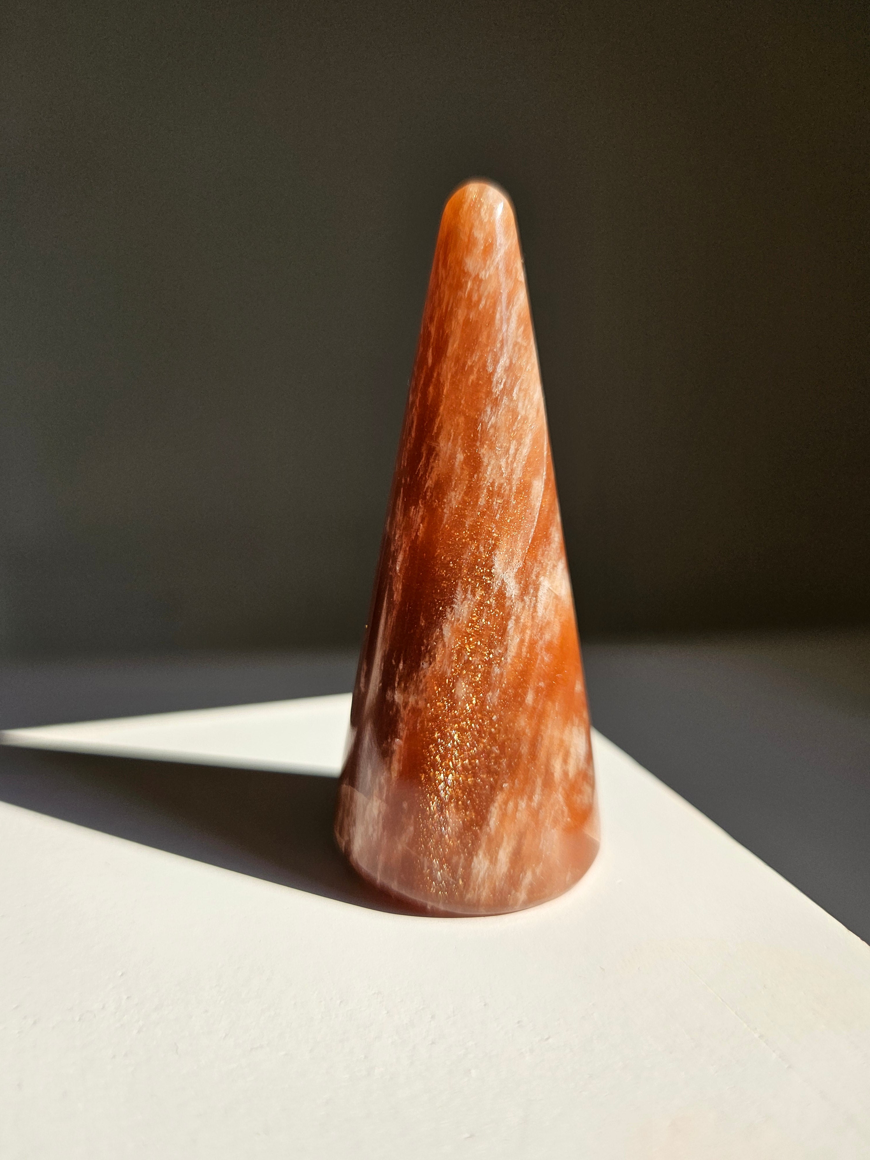Sunstone x Moonstone Ring Holder 002