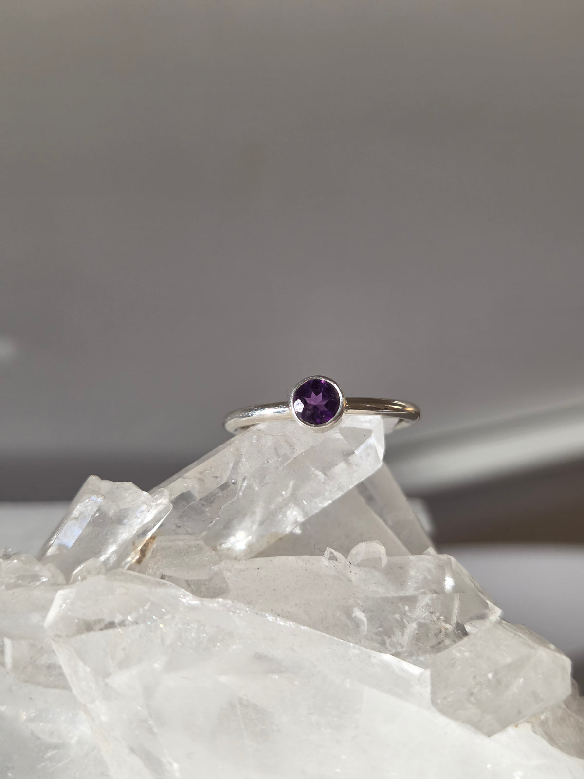 Size 5 | Amethyst Ring | silver 023