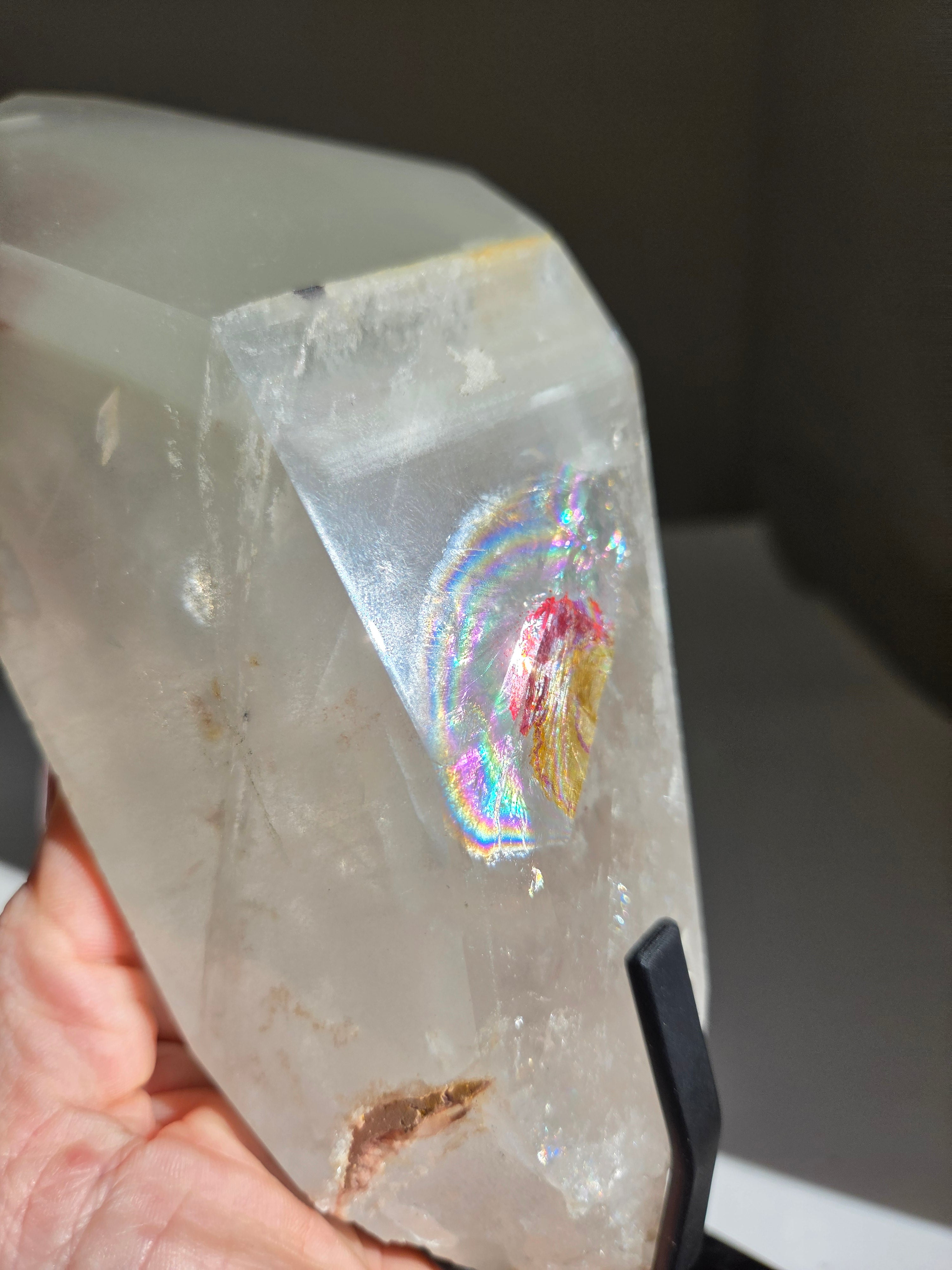 Garden Quartz Statement on Custom Stand