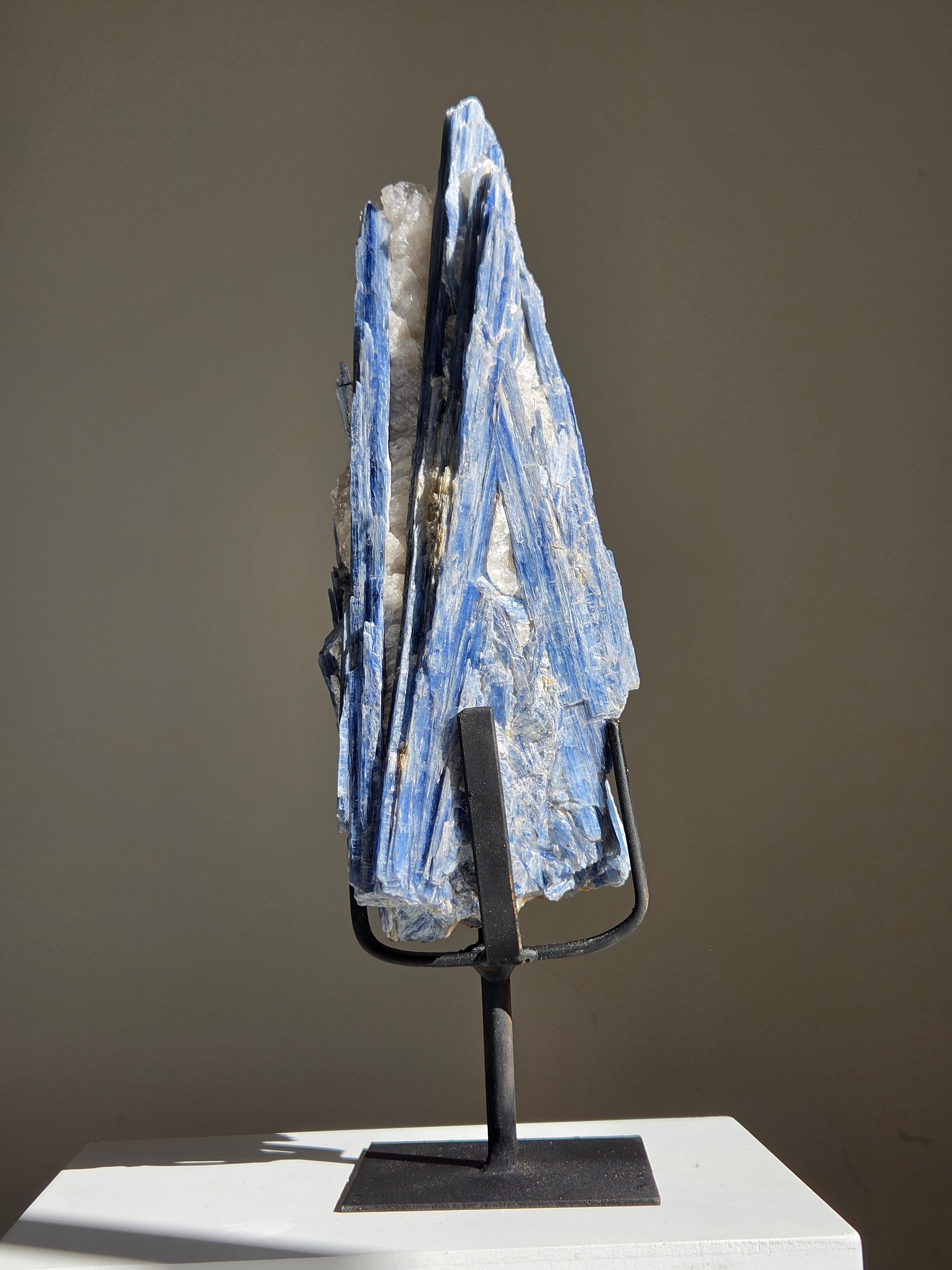Blue Kyanite Statement 002
