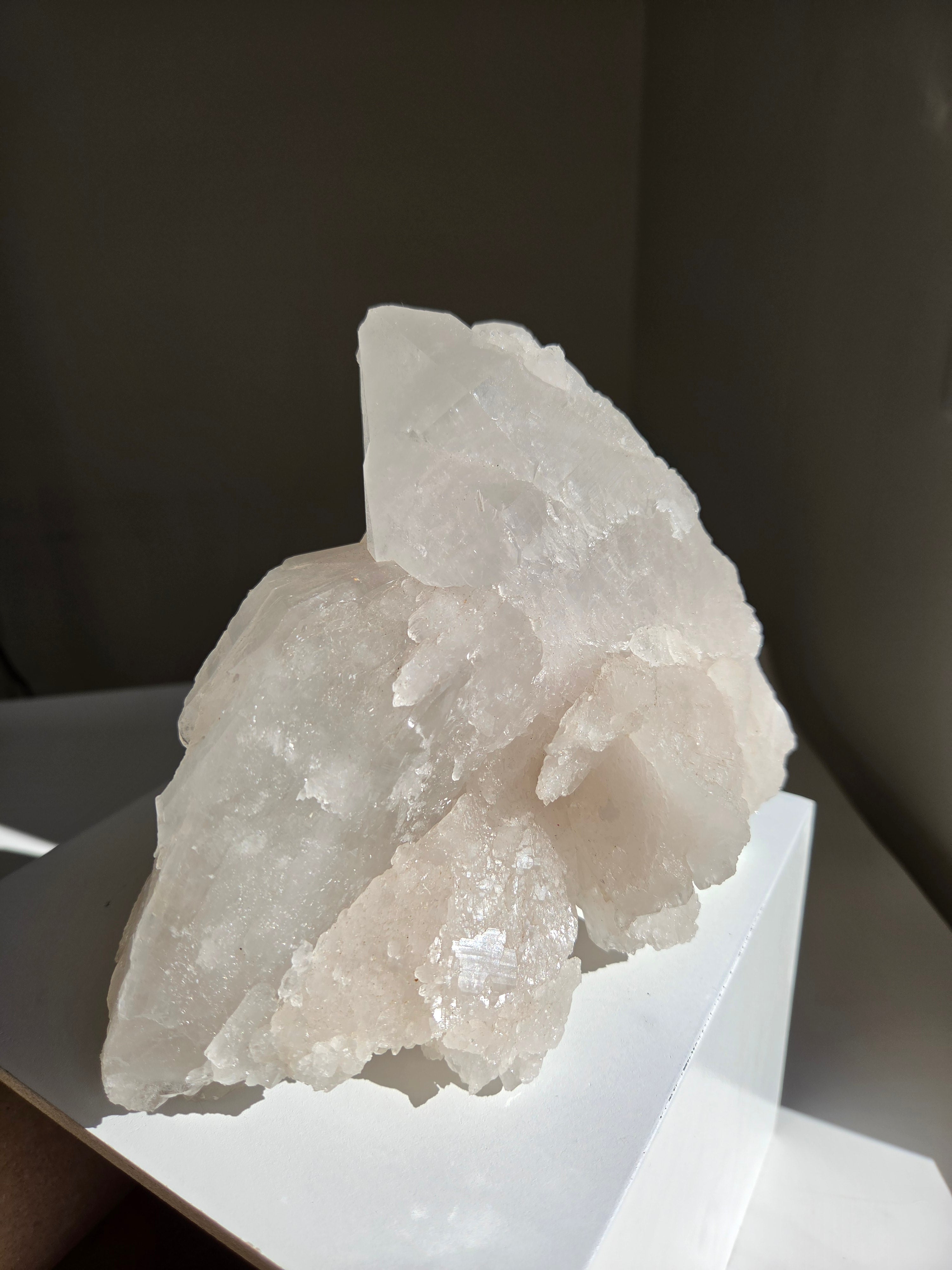 Cathedral Quartz Cluster Statement