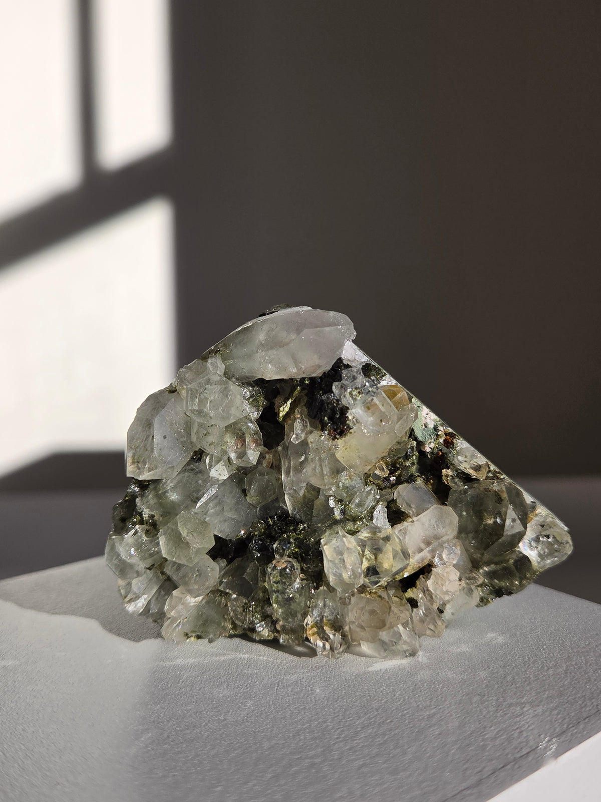 Epidote x Quartz 008