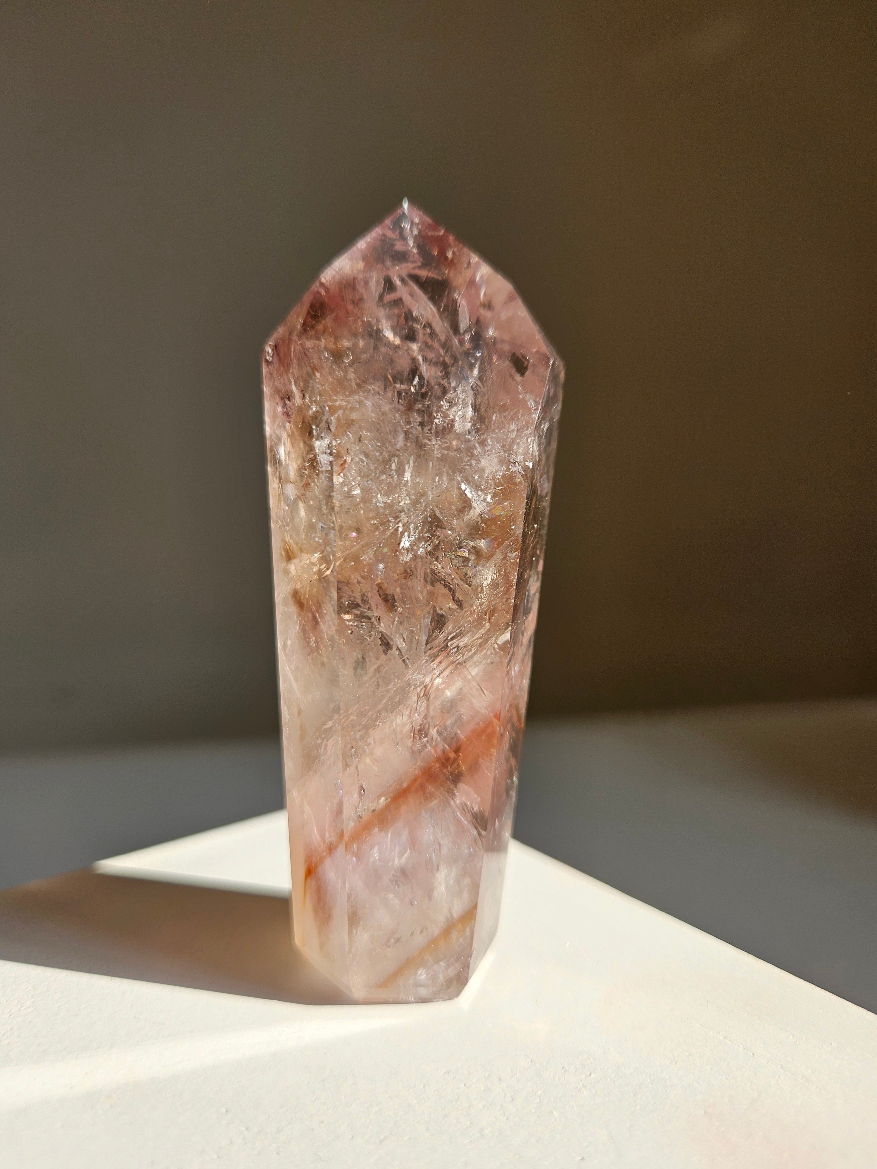 UV reactive Amethyst Tower 003