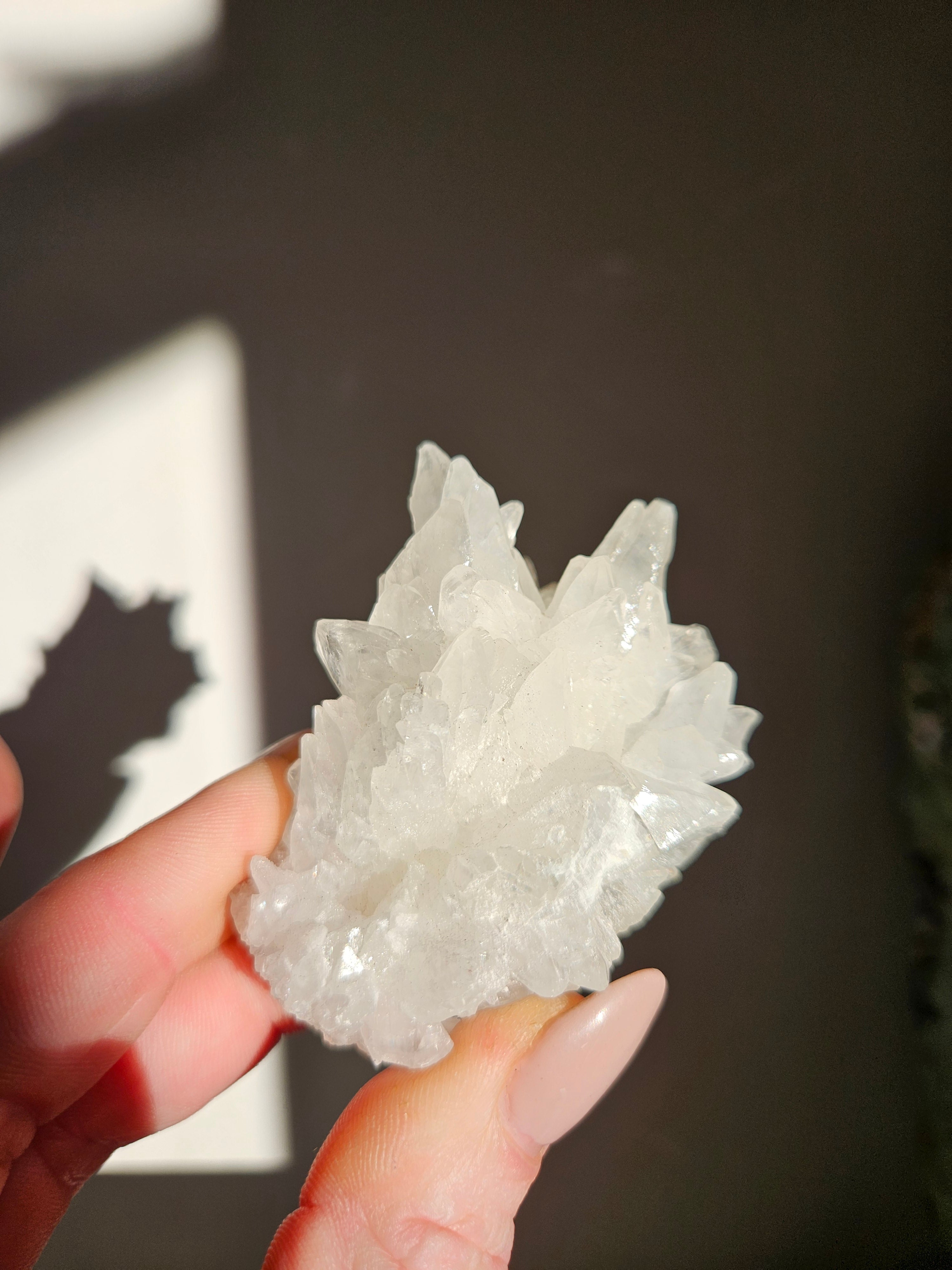 White Aragonite 007