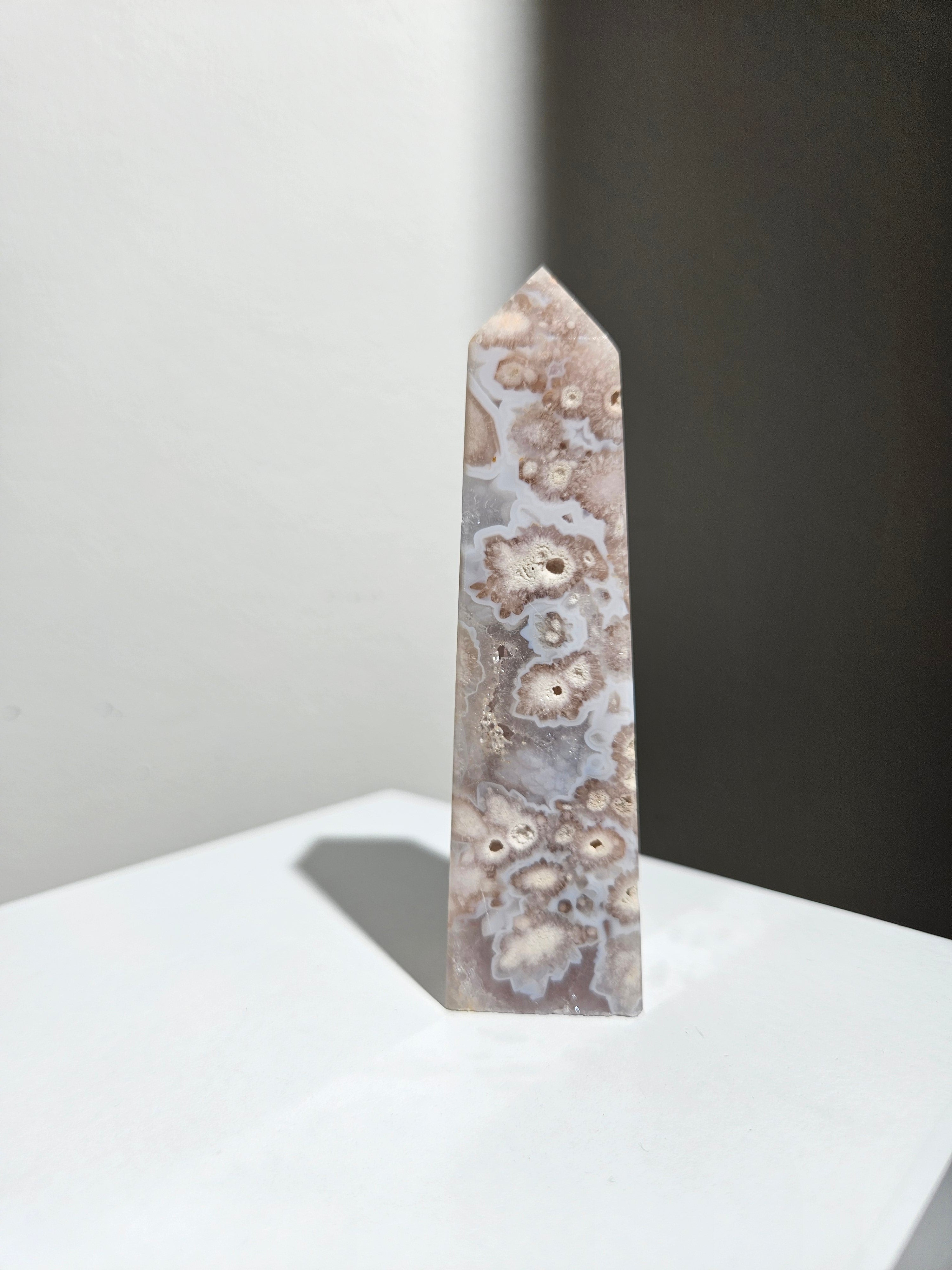 Flower Agate Tower 001