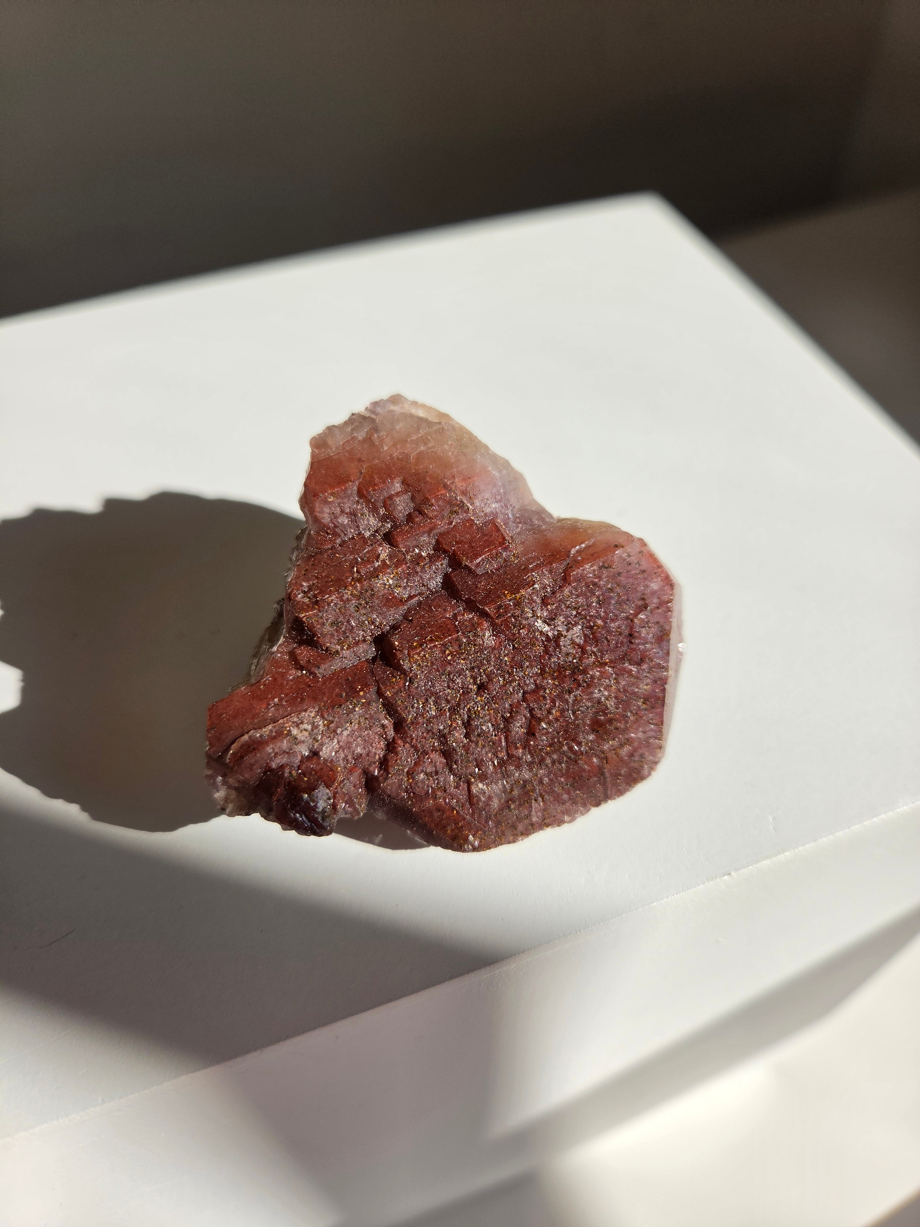 Hematite on Quartz x Amethyst 002