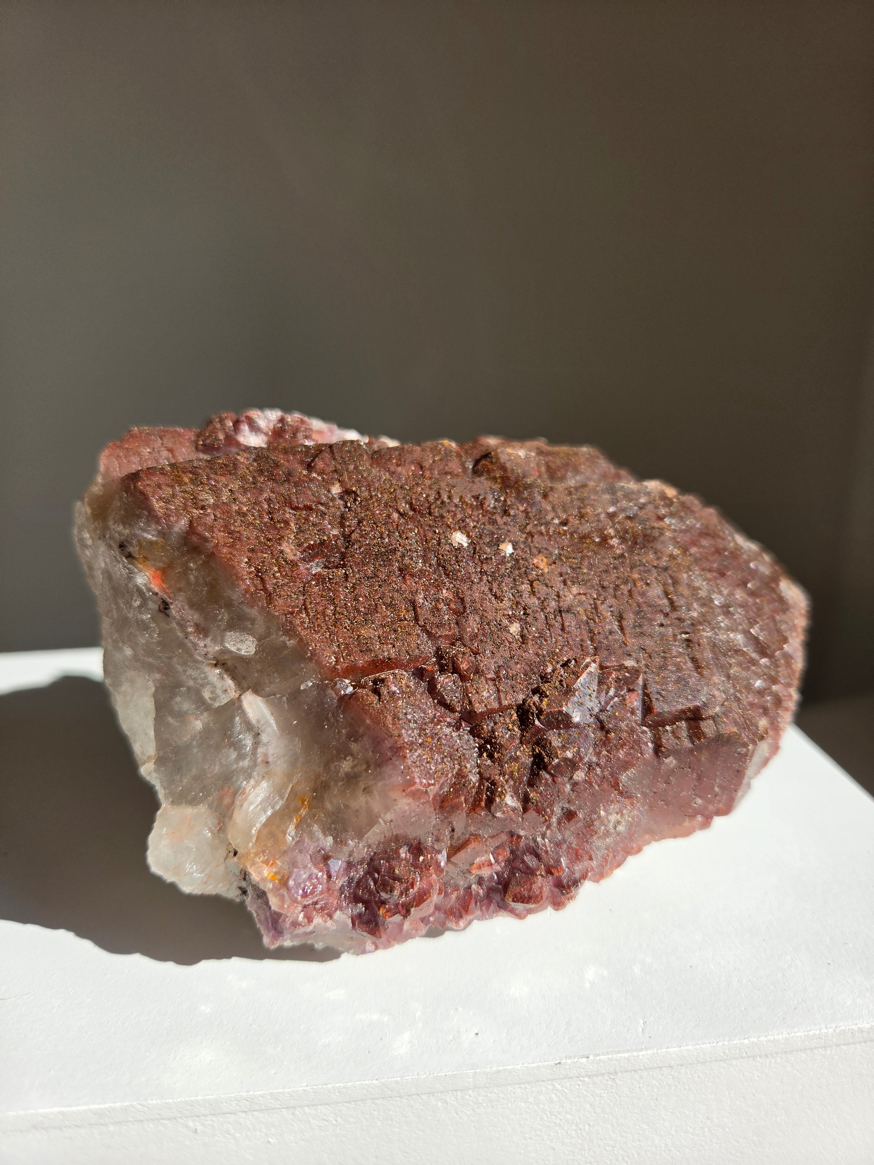 Hematite on Quartz x Amethyst 007