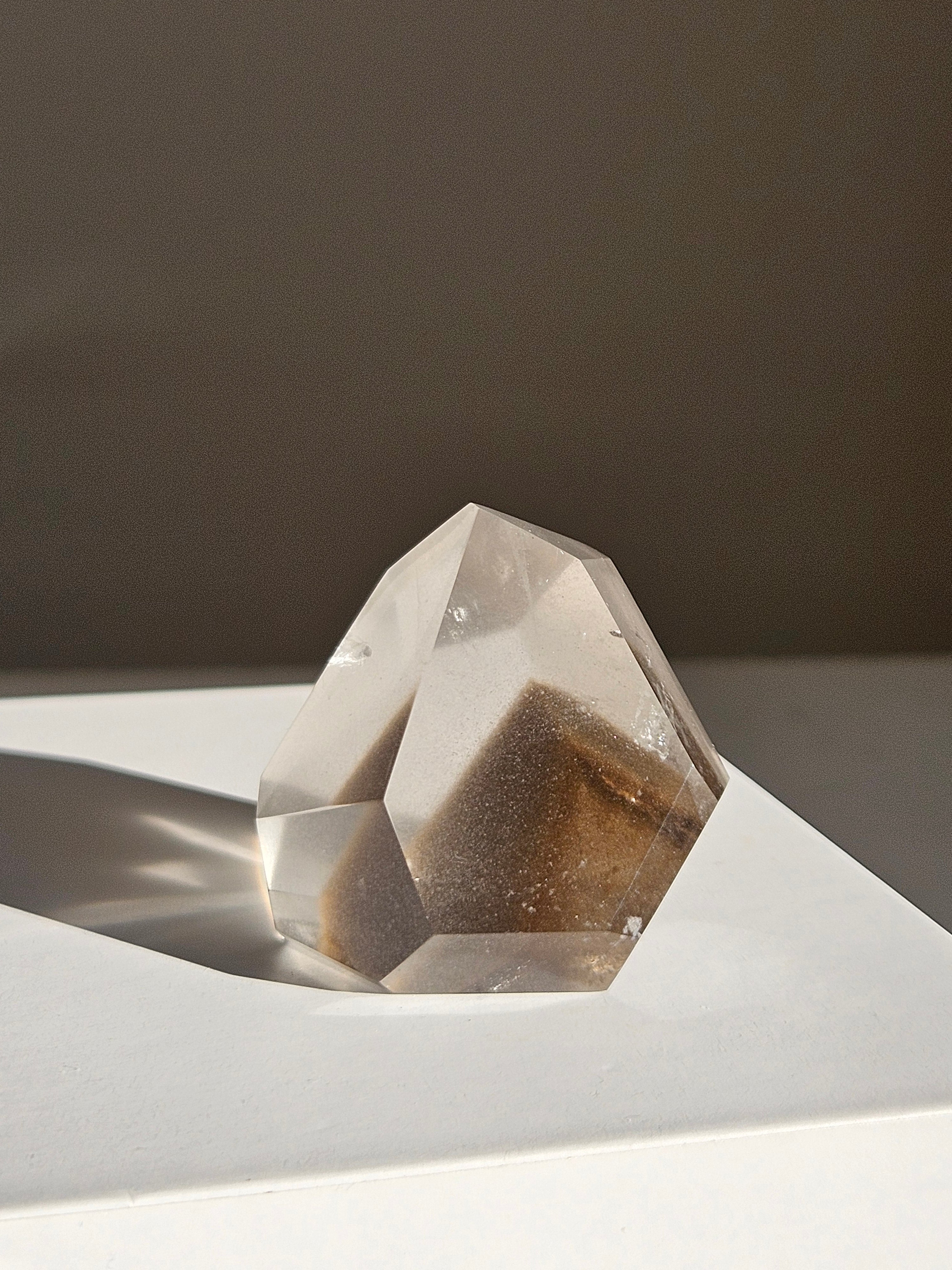 Brown Phantom Quartz Freeform 011