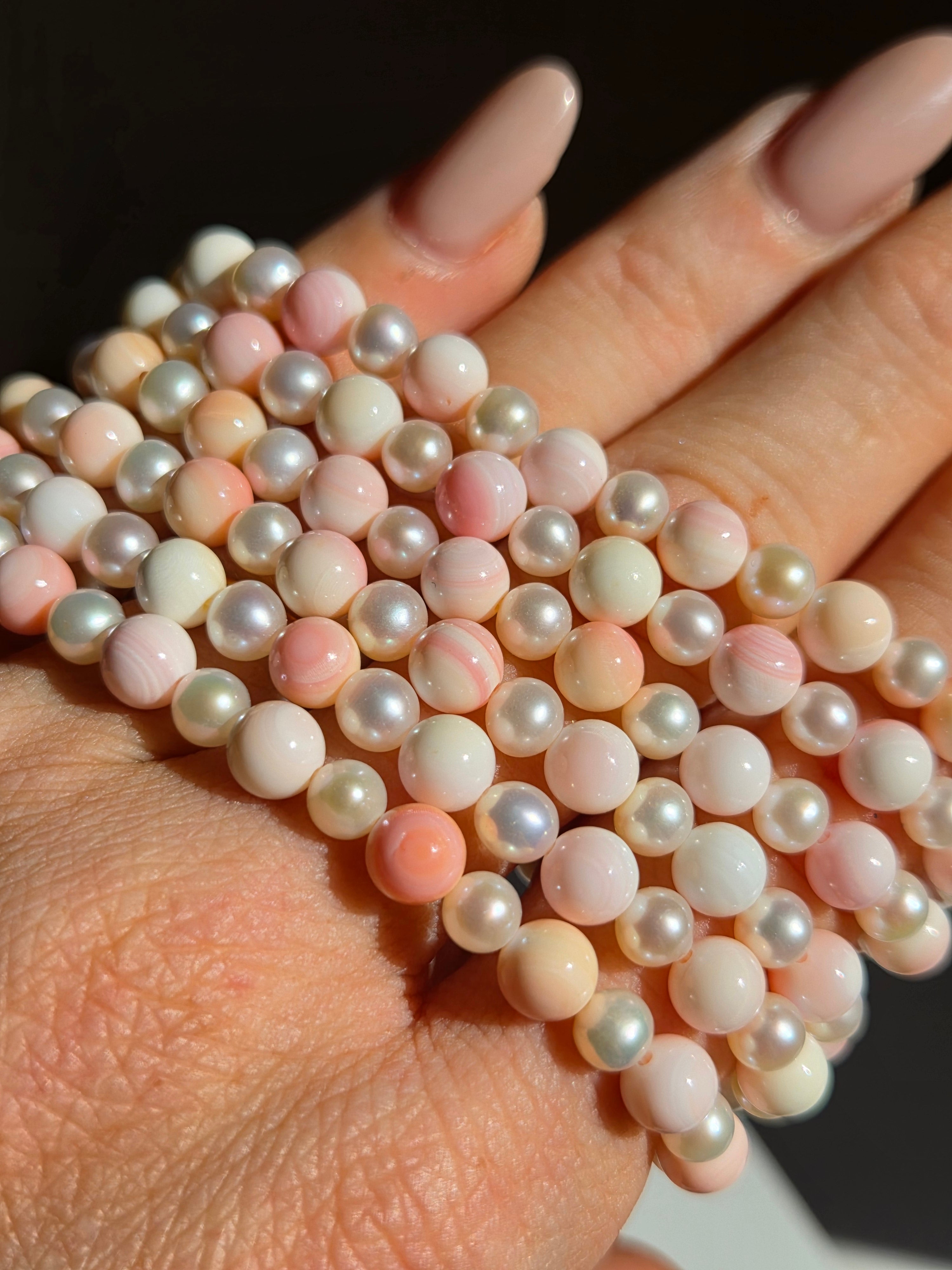 Pink Conch Shell x Pearl bracelet