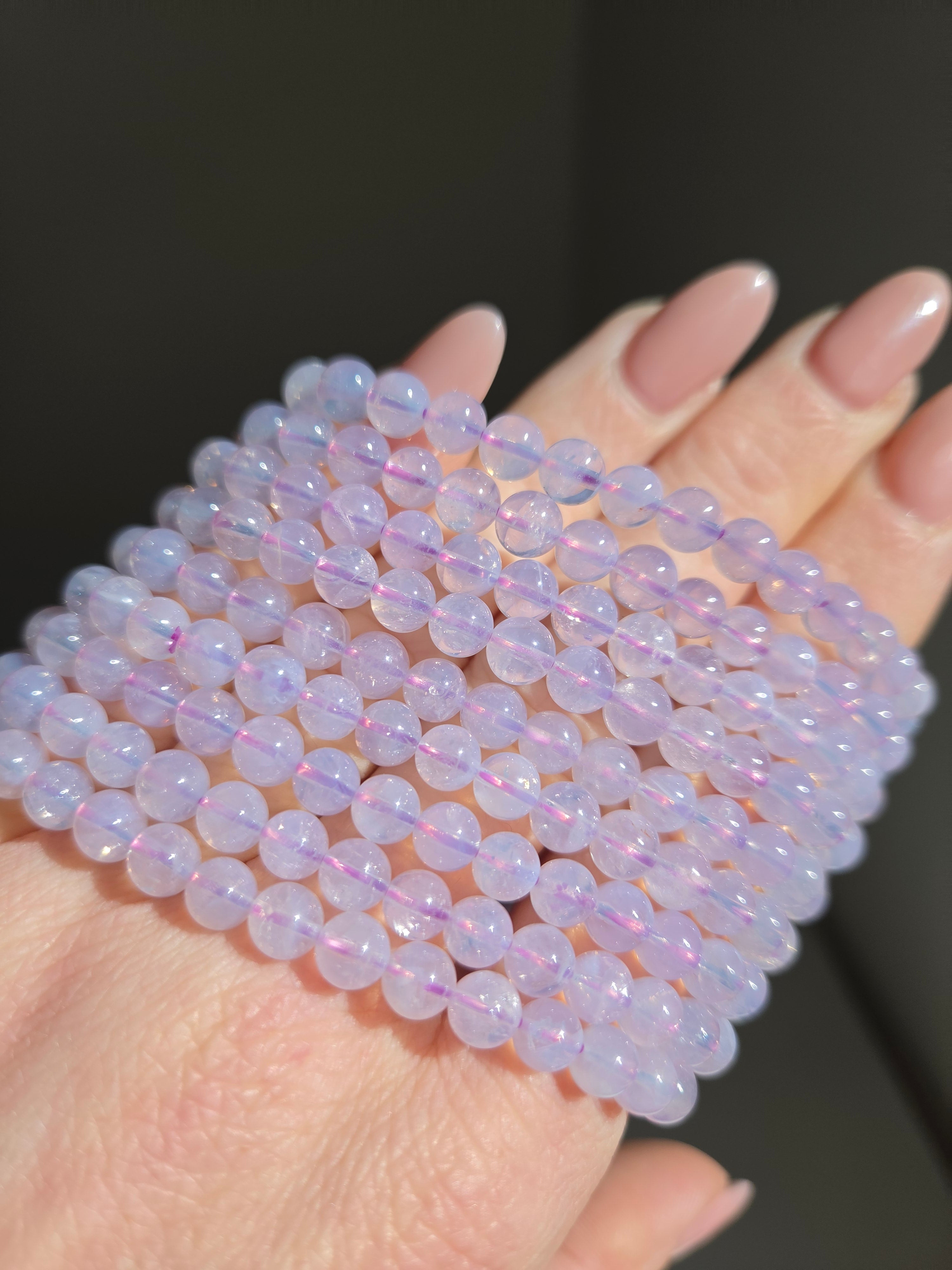 Lavender Quartz bracelet | 6mm