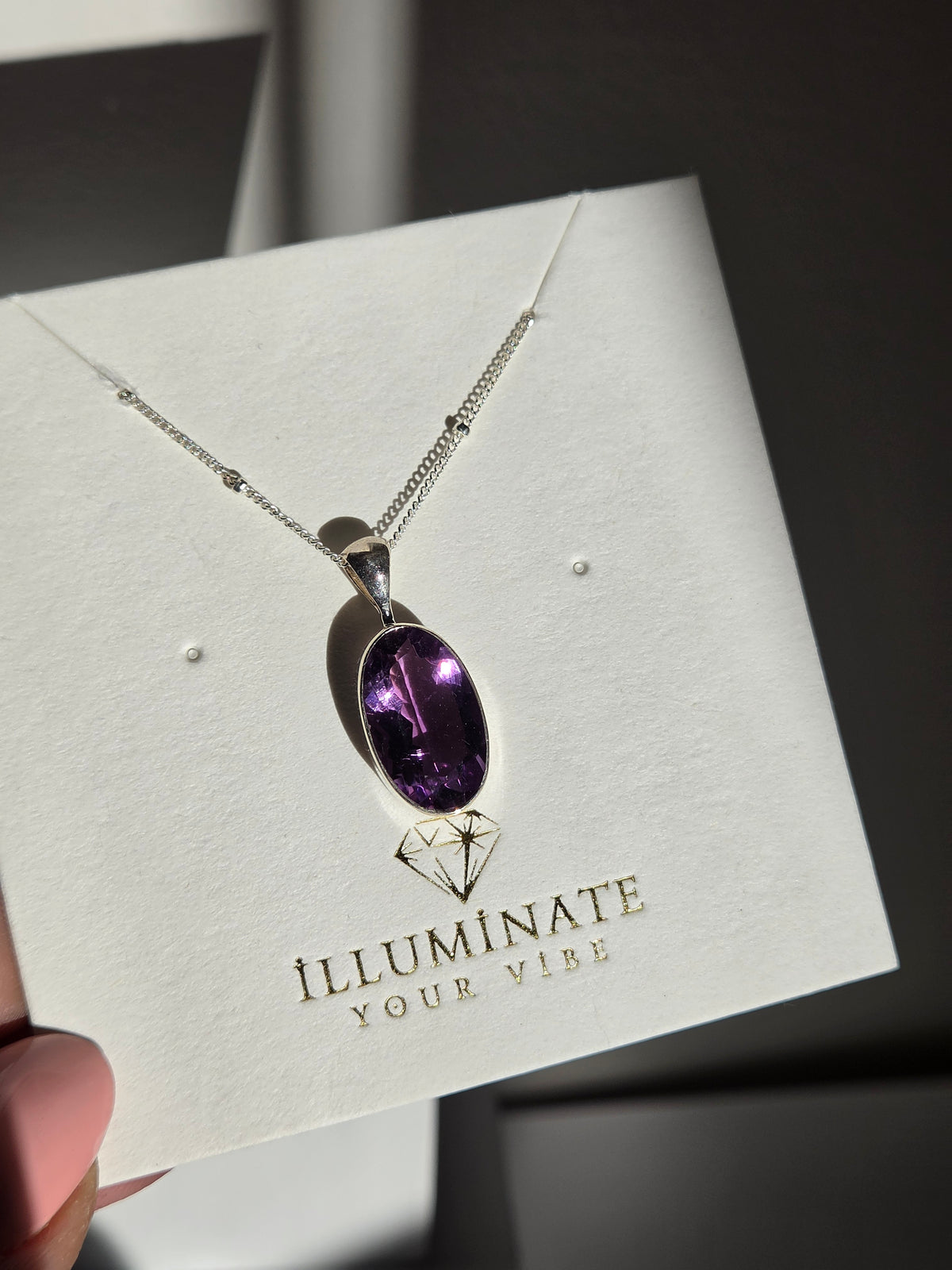 Amethyst Oval Necklace 001