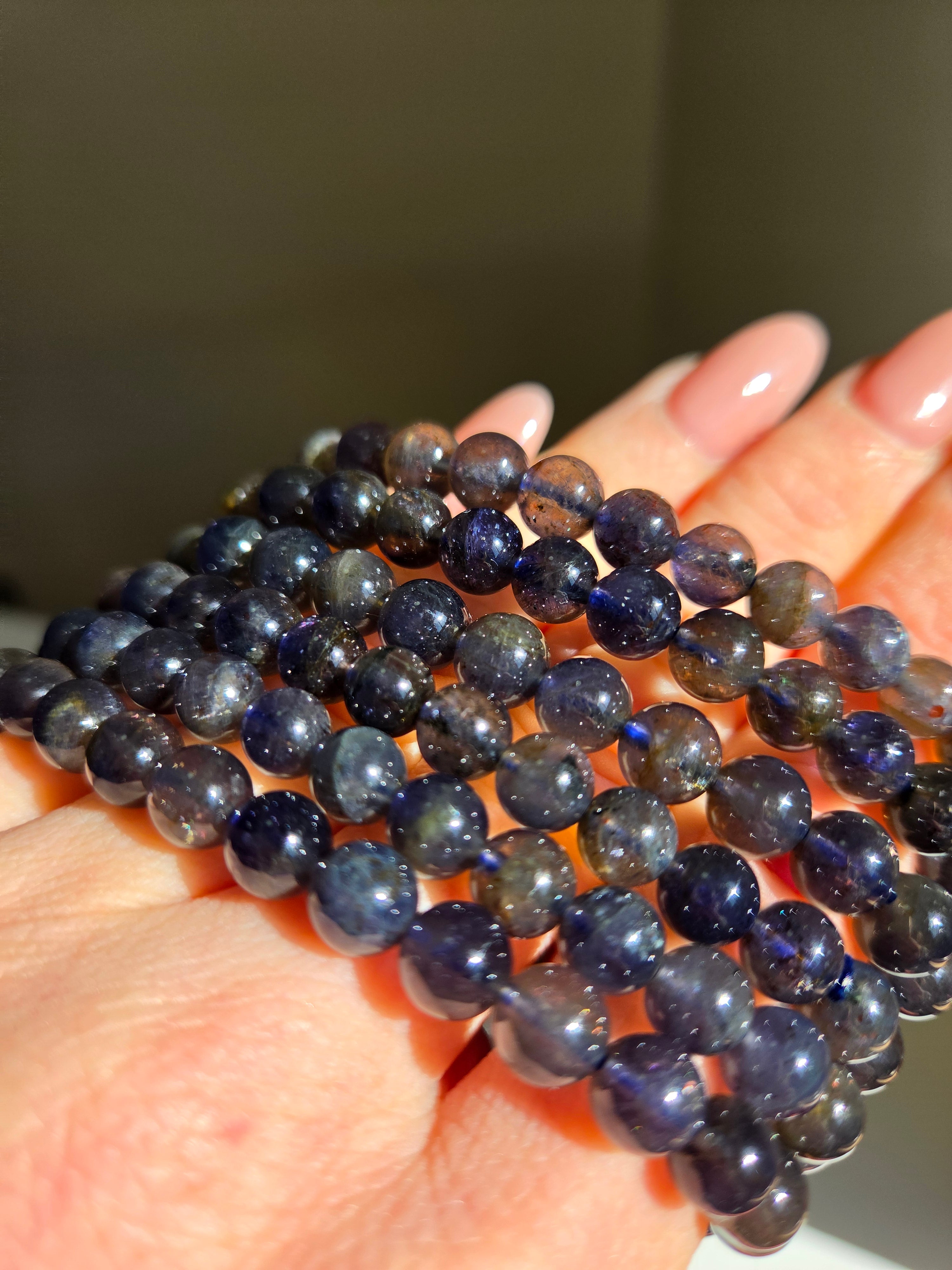 Iolite Bracelet | 7mm