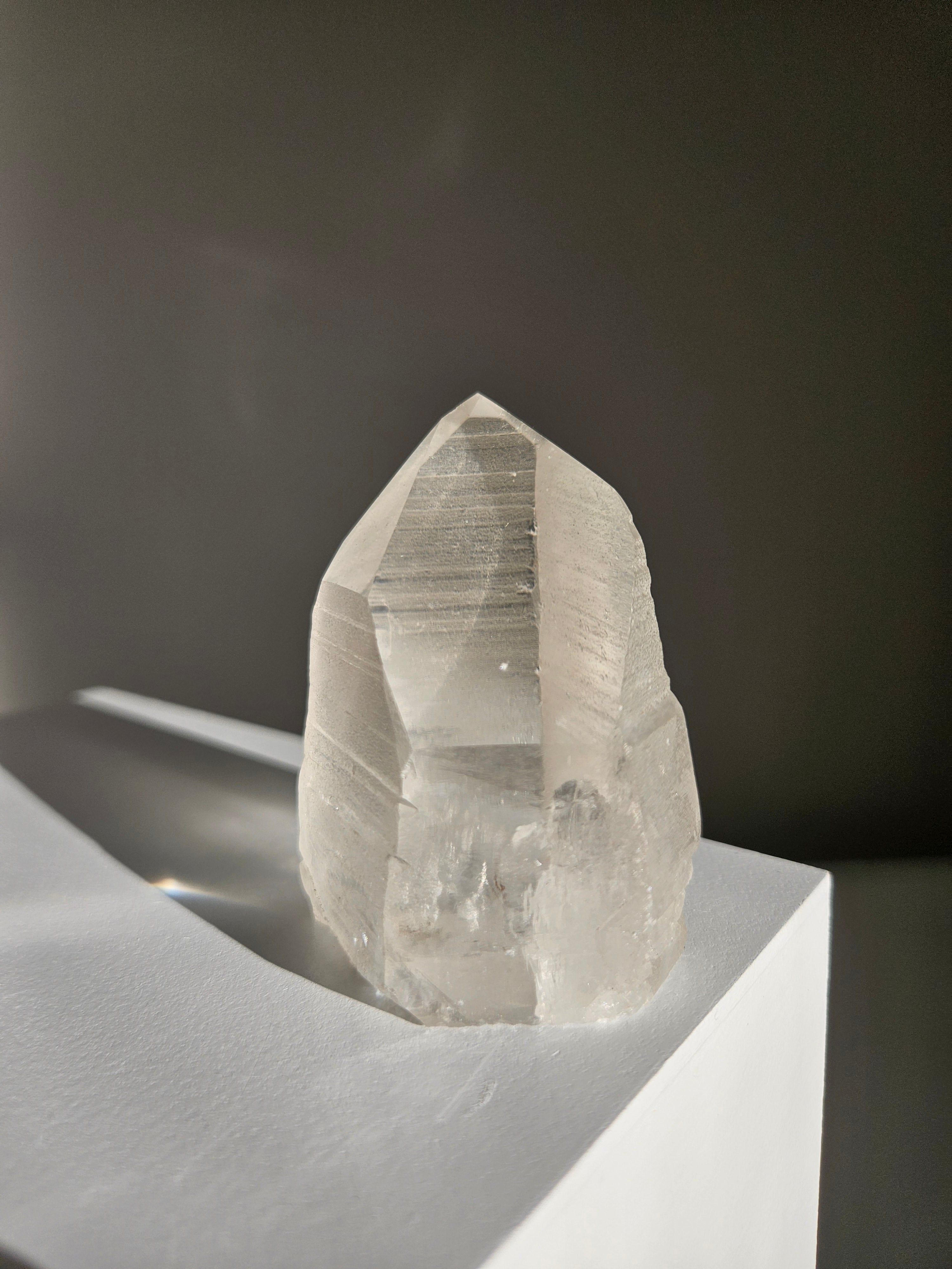 Semipolished Quartz Tower 005