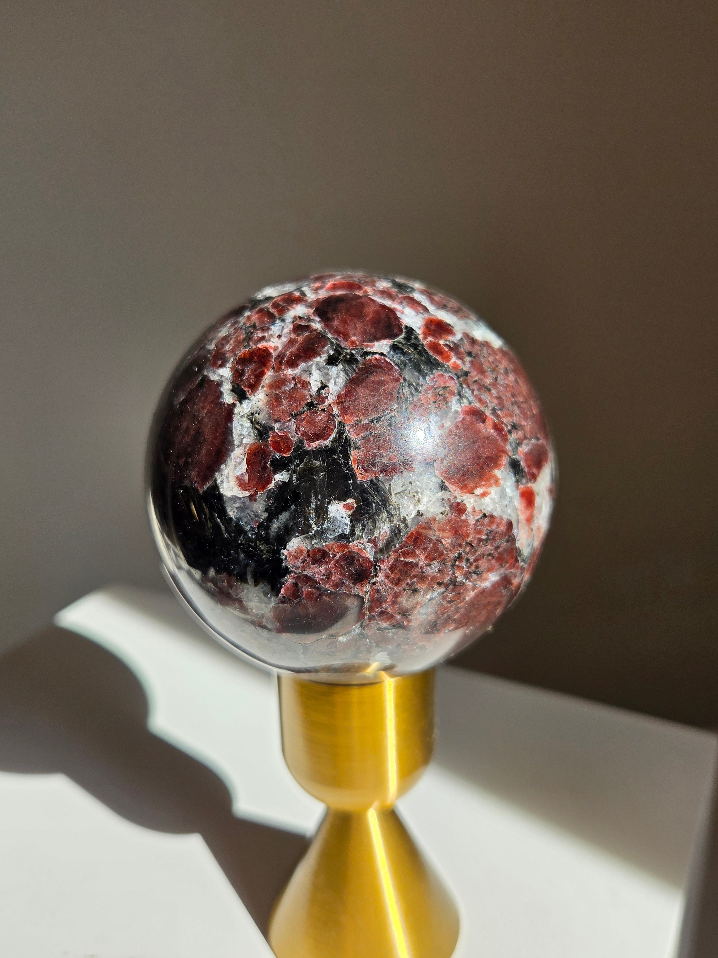 Garnet Sphere 002