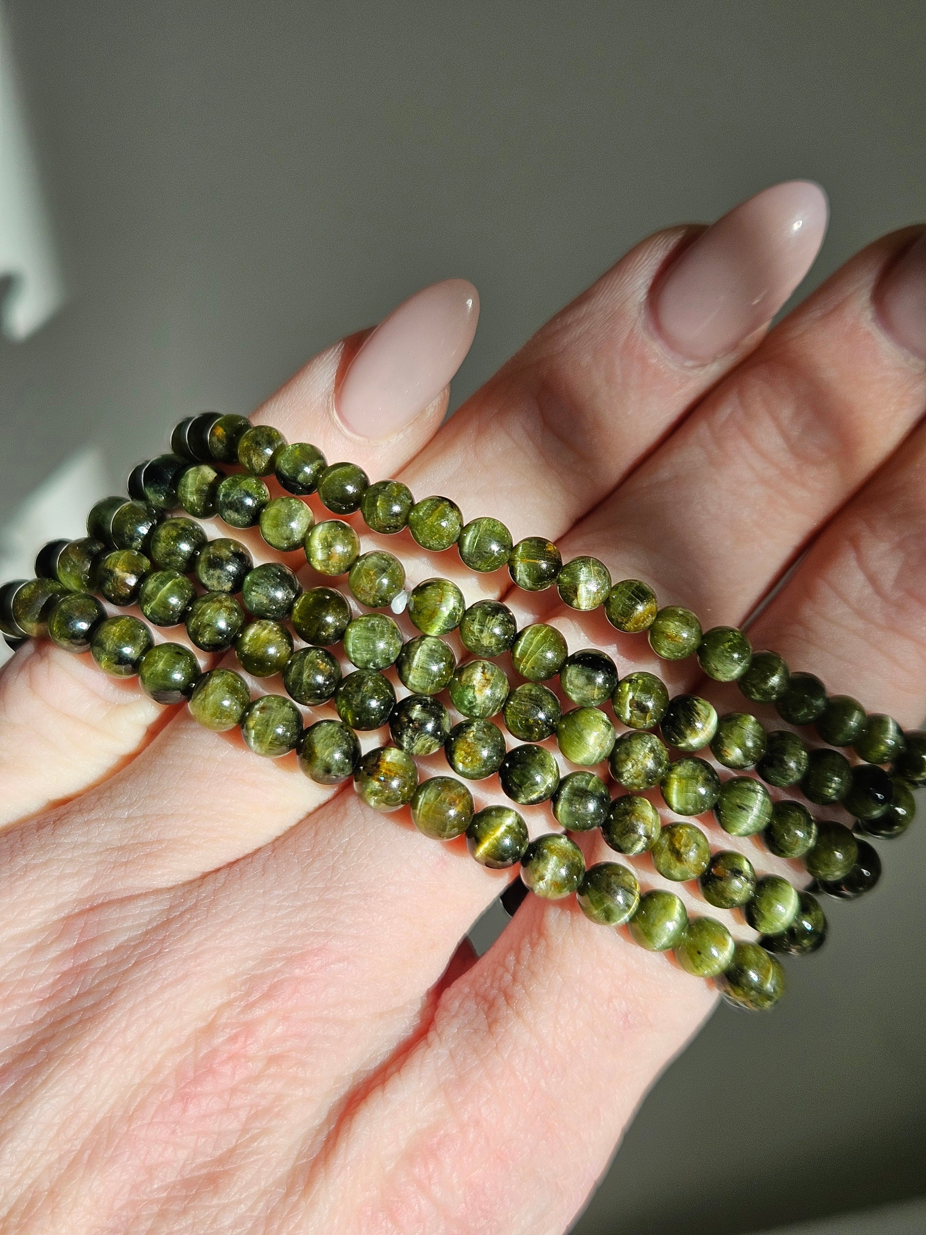 Catseye Green Tourmaline Bracelet | 5mm