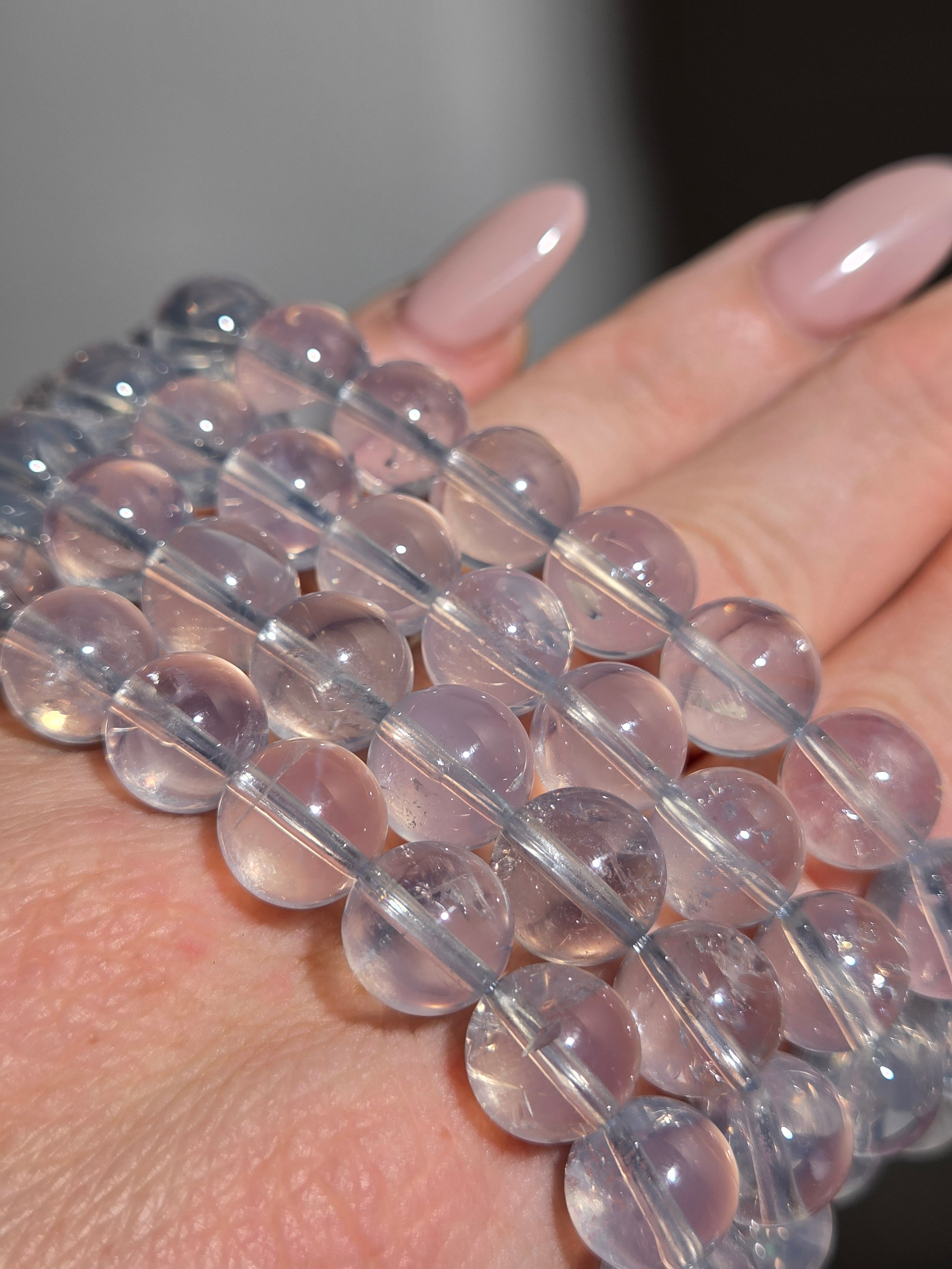 Lavender Quartz bracelet | 10mm