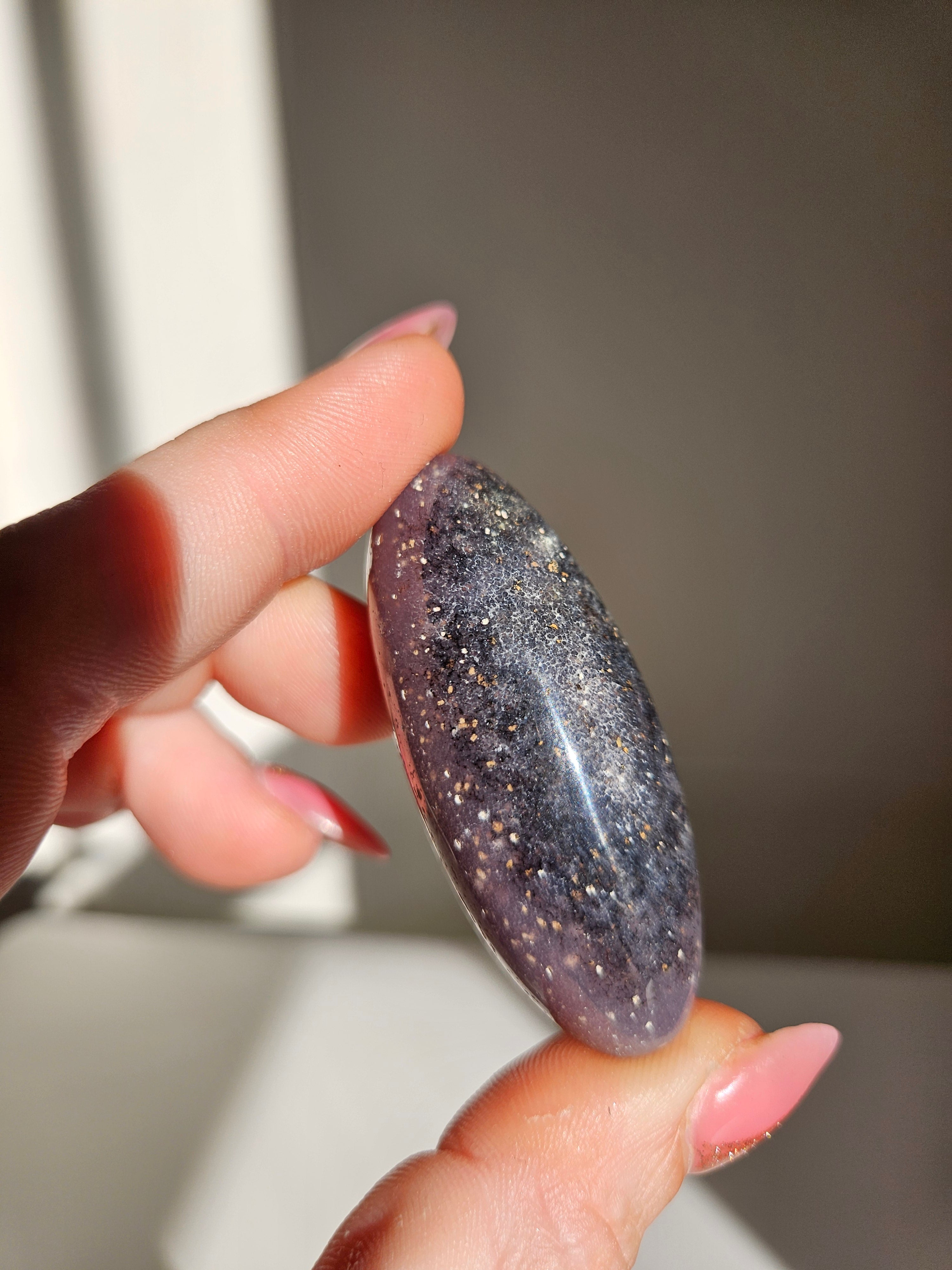 Grape Agate Shiva 002