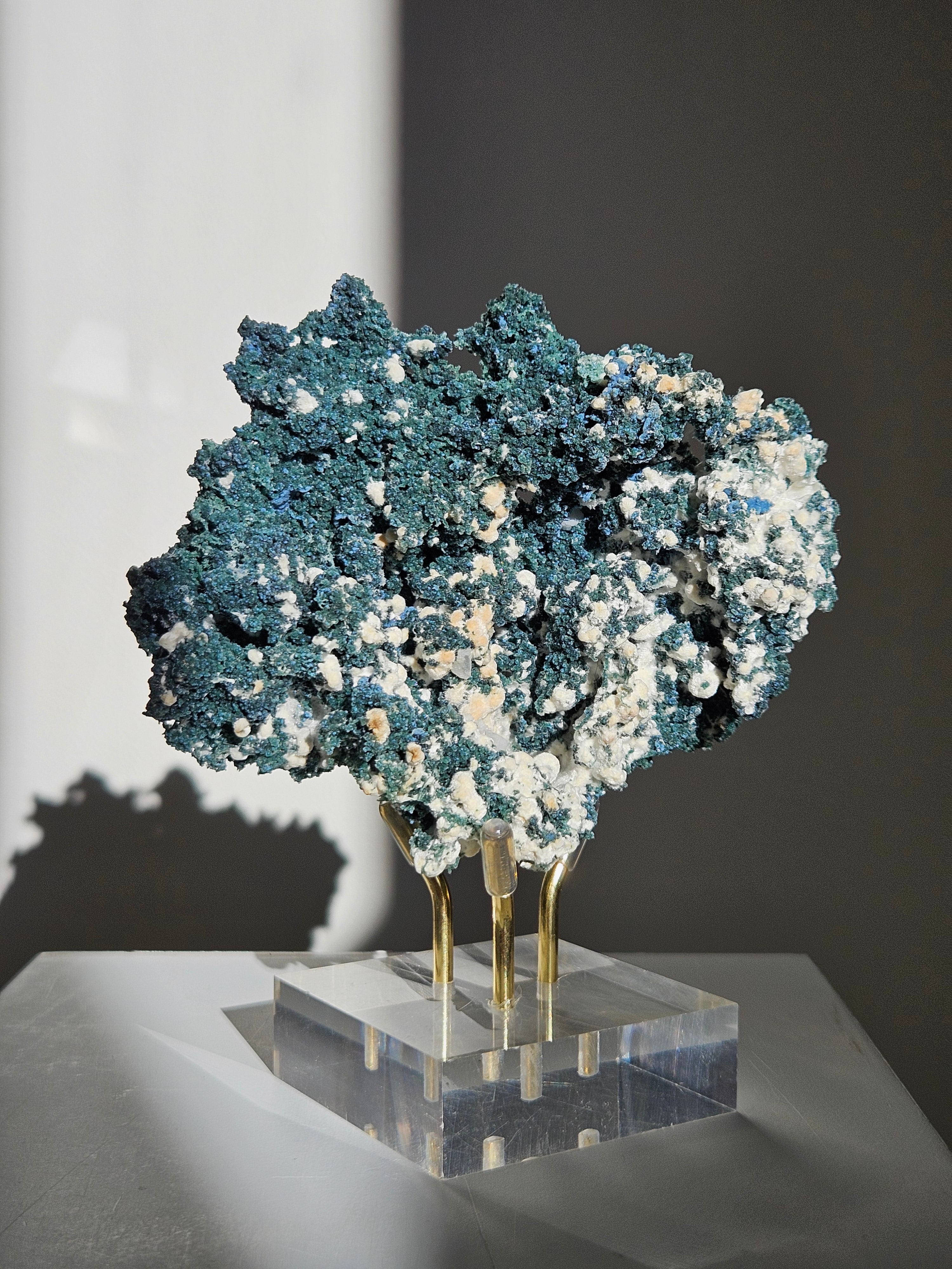 Chalcedony x Okenite 004