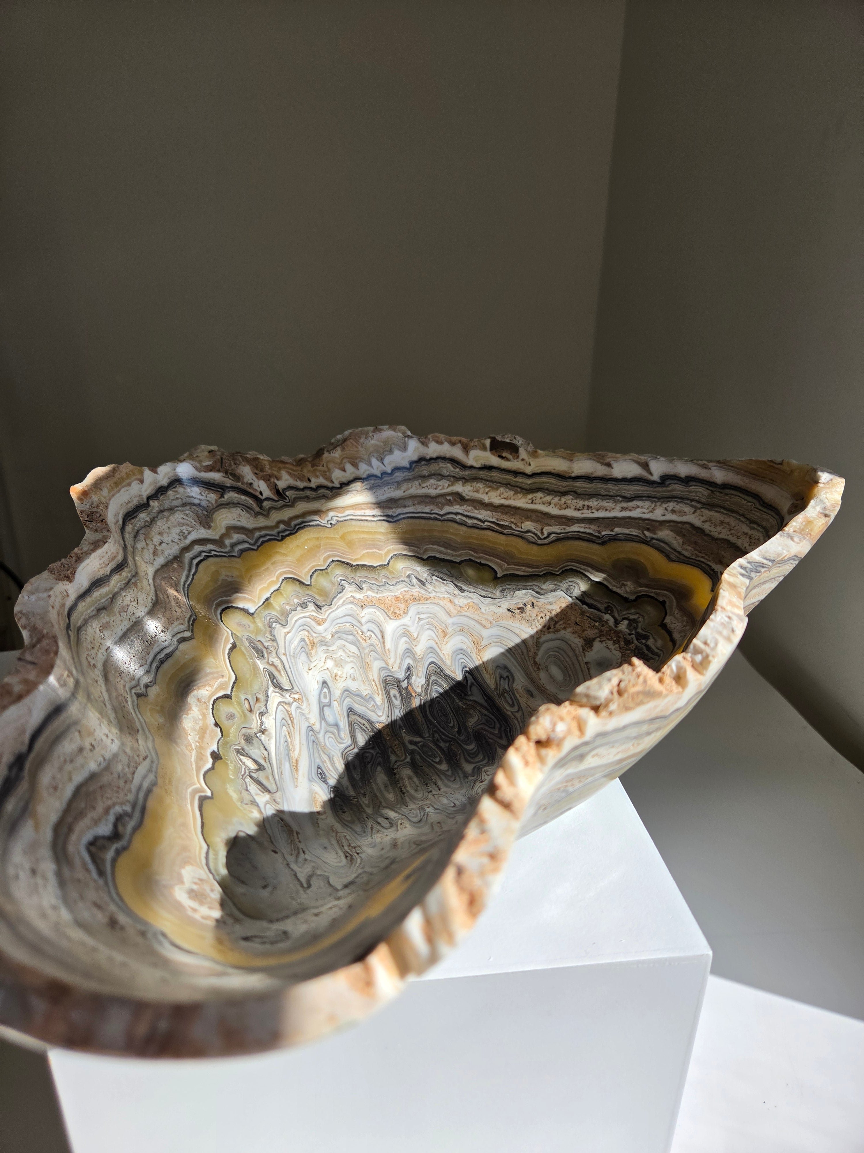 XL Calcite Bowl 001