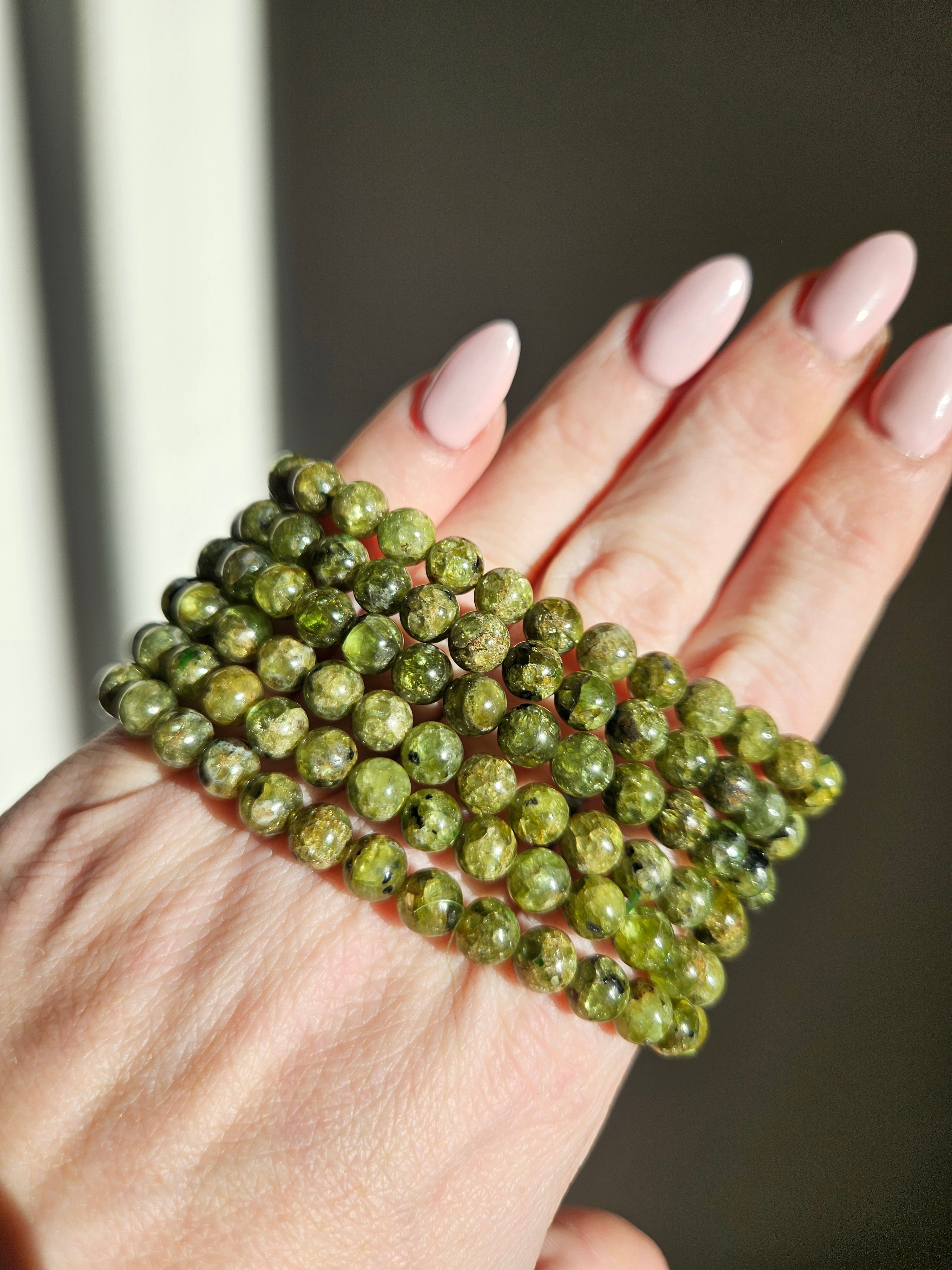 Peridot Bracelet | 6mm