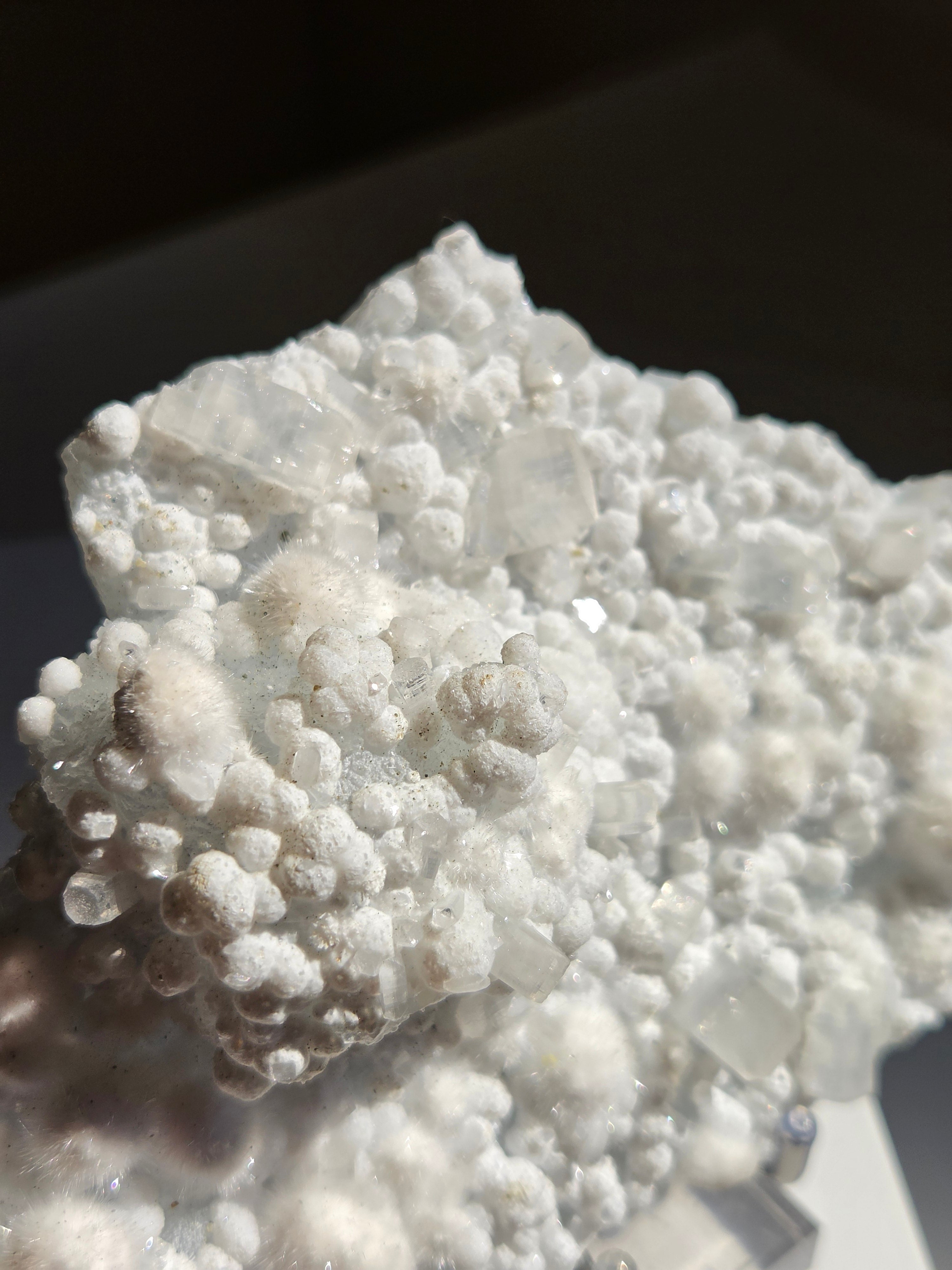 Okenite x Apophyllite 004