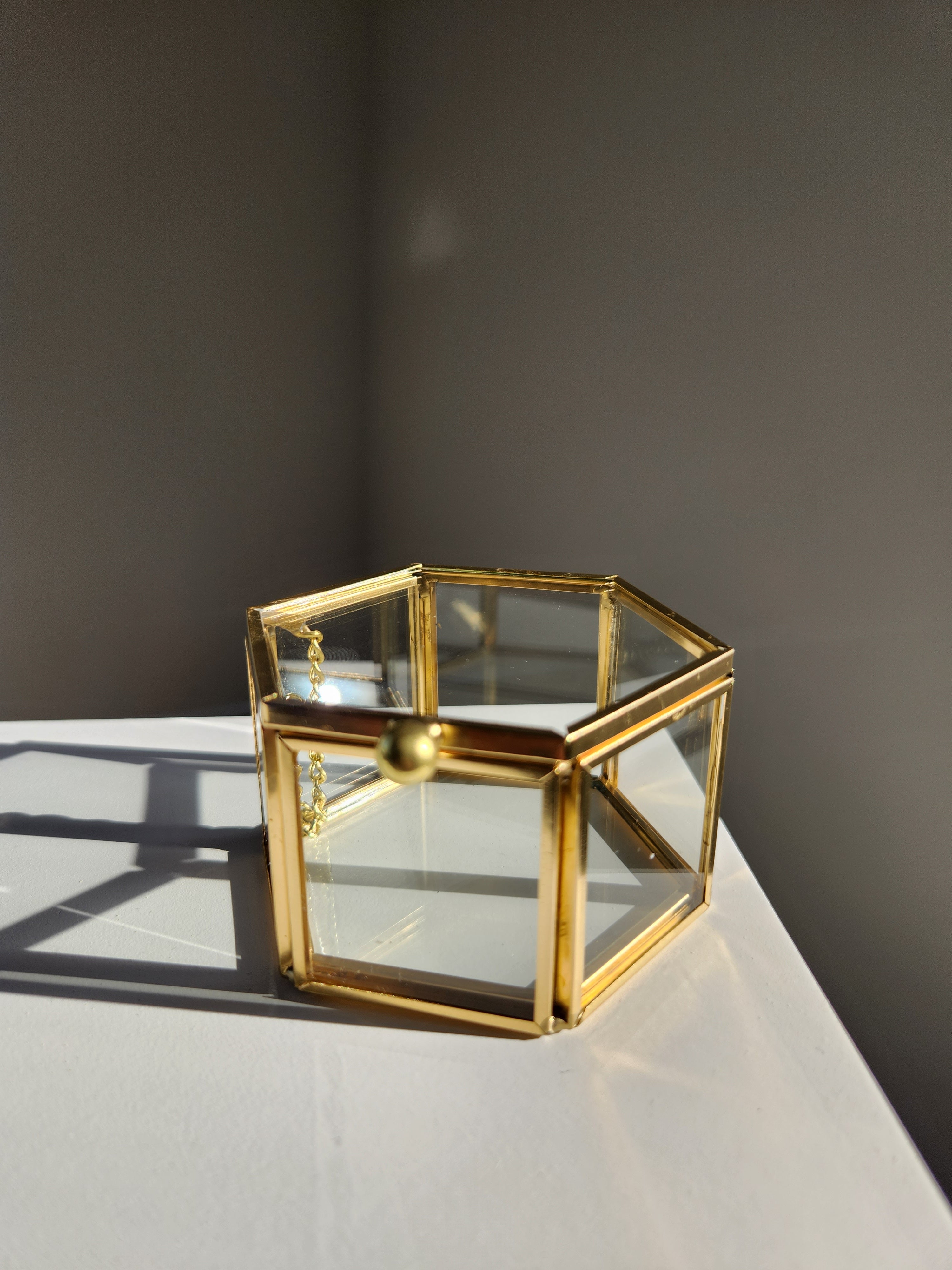 Gold Hexigon Glass Box