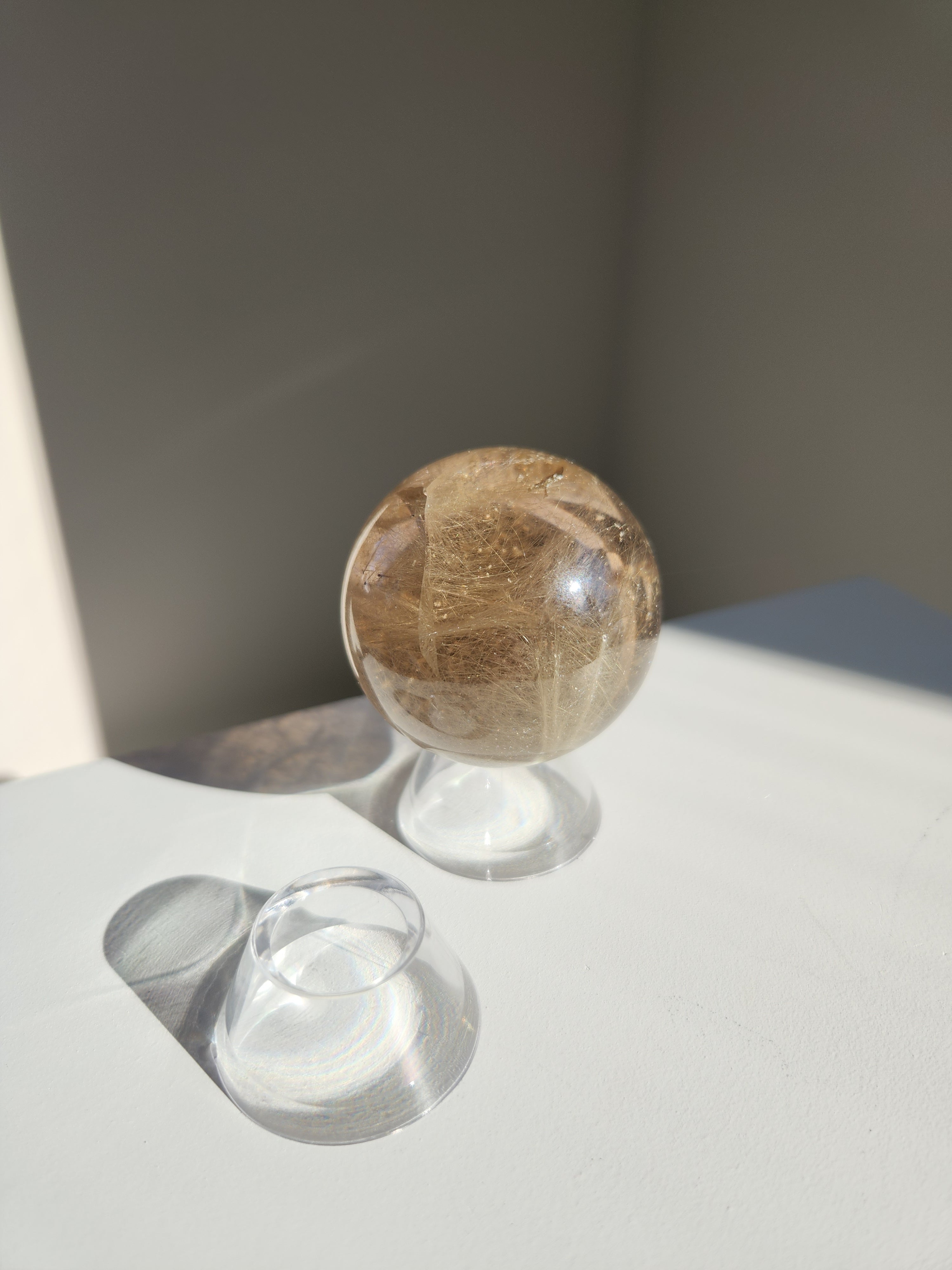 Acrylic Sphere Stand